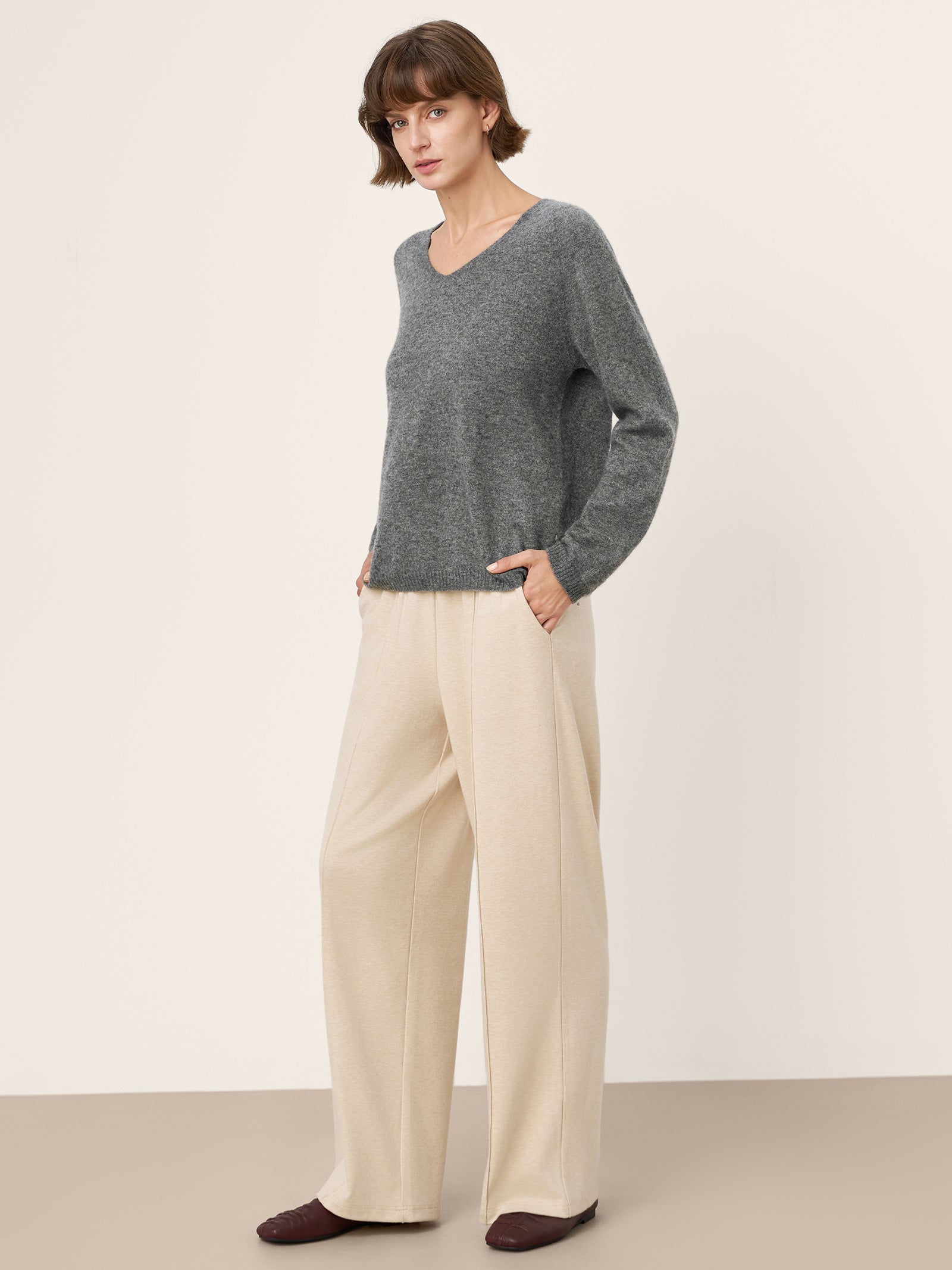 Mongolian Cashmere & Mulberry Silk Seamless Ribbed Trim V-Neck Sweater TESSA by LINTICO