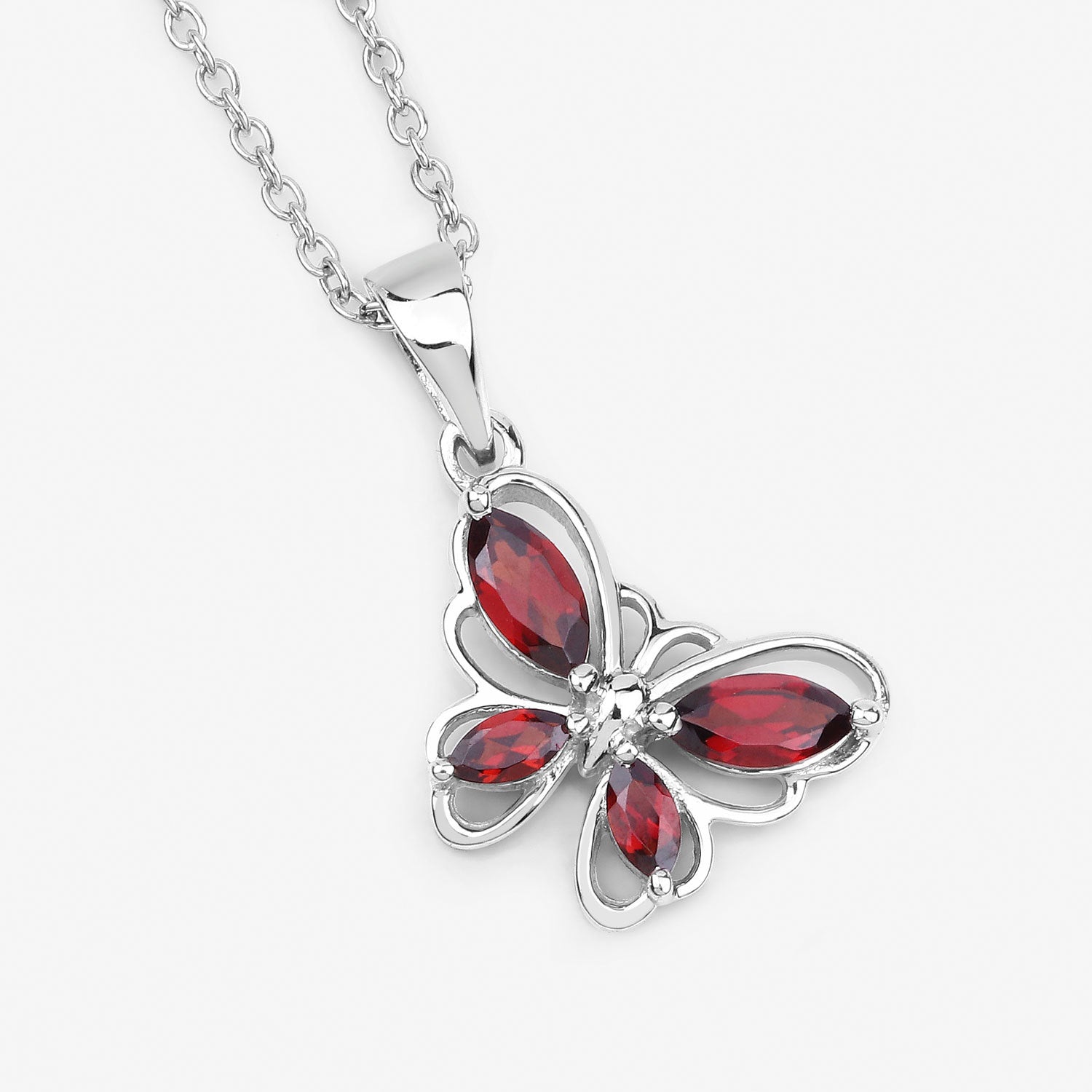 0.80 Carat Genuine Garnet .925 Sterling Silver Pendant by Bids.com