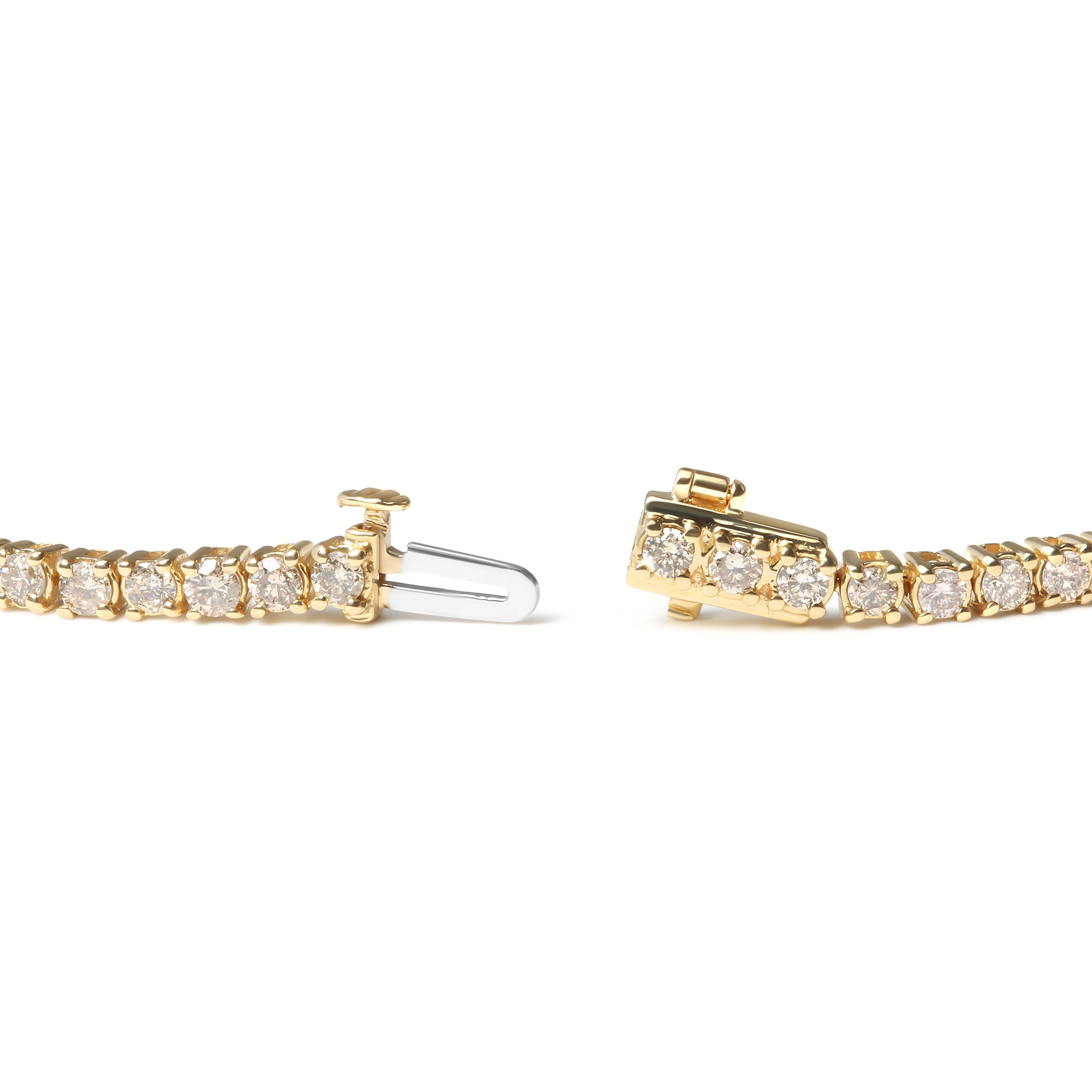 14K Yellow Gold 6.0 Cttw Classic 4 Prong Set Round Brilliant Cut Diamond Tennis Bracelet (K-L Color, VS2-SI1 Clarity) - 7.25" by Bids.com
