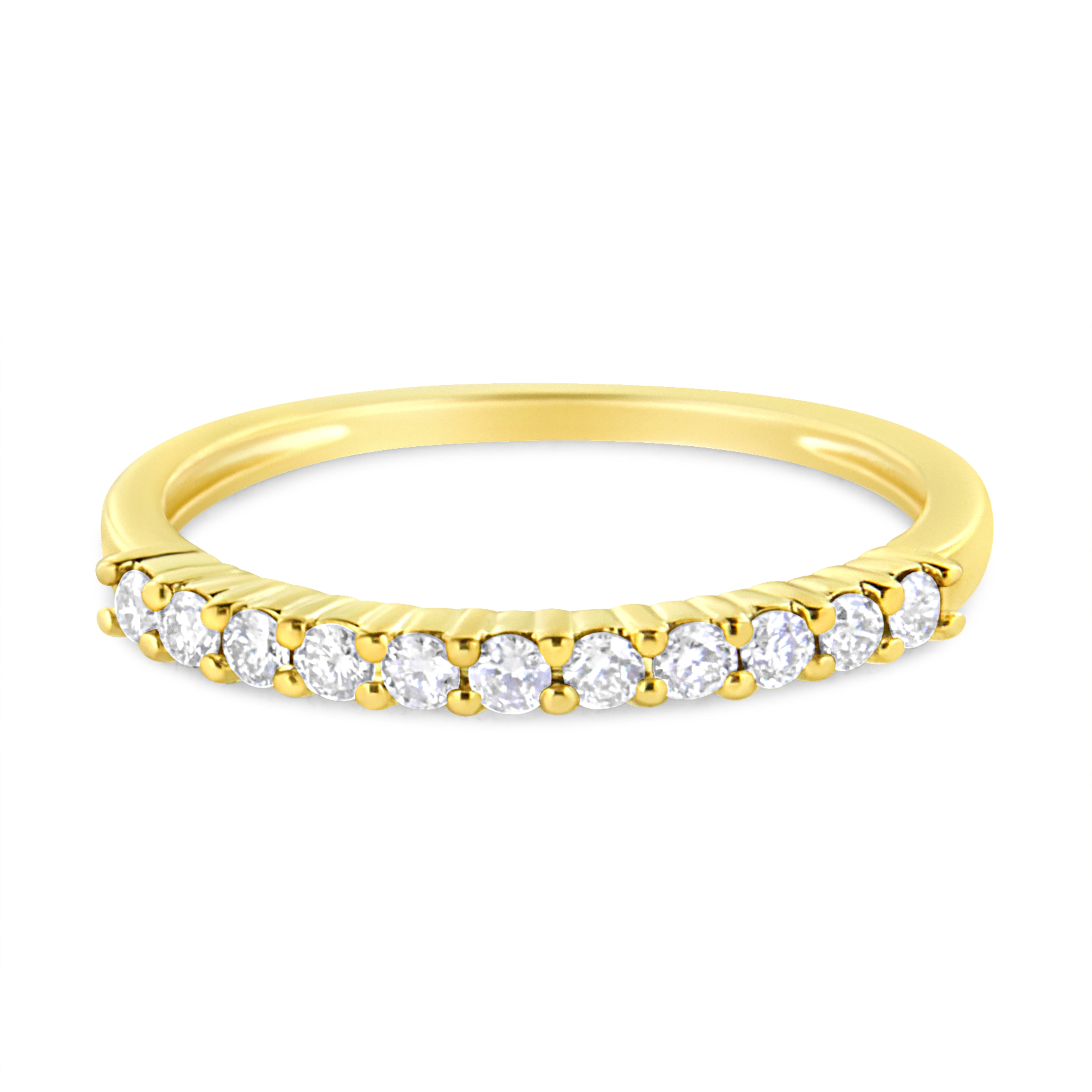 IGI Certified 1/4 Cttw Diamond 10K Yellow Gold Prong Set Fluted Band Style Ring (I-J Color, I2-I3 Clarity) - Size 7 DestGlow