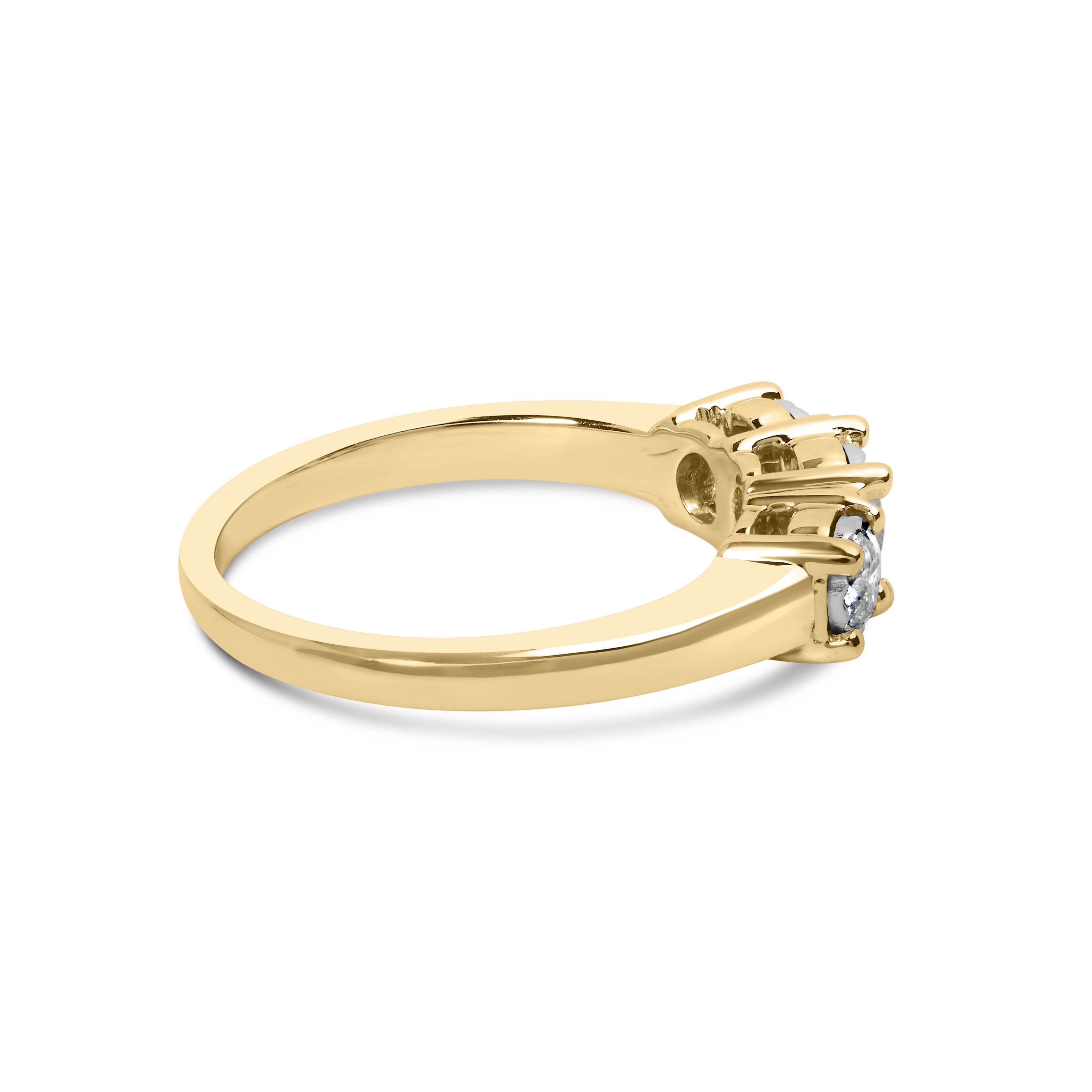 10K Yellow Gold 1/2 Cttw Miracle Set Round Diamond Three Stone Illusion Plate Ring (I-J Color, I2-I3 Clarity) - Size 7 by Bids.com