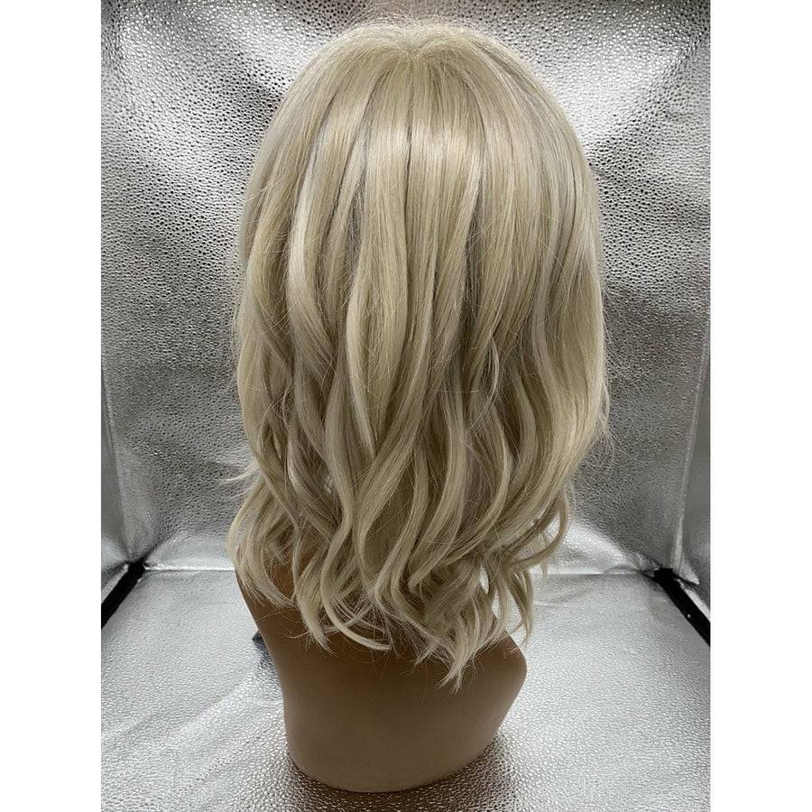 Raquel Welch Simmer Elite Wig
