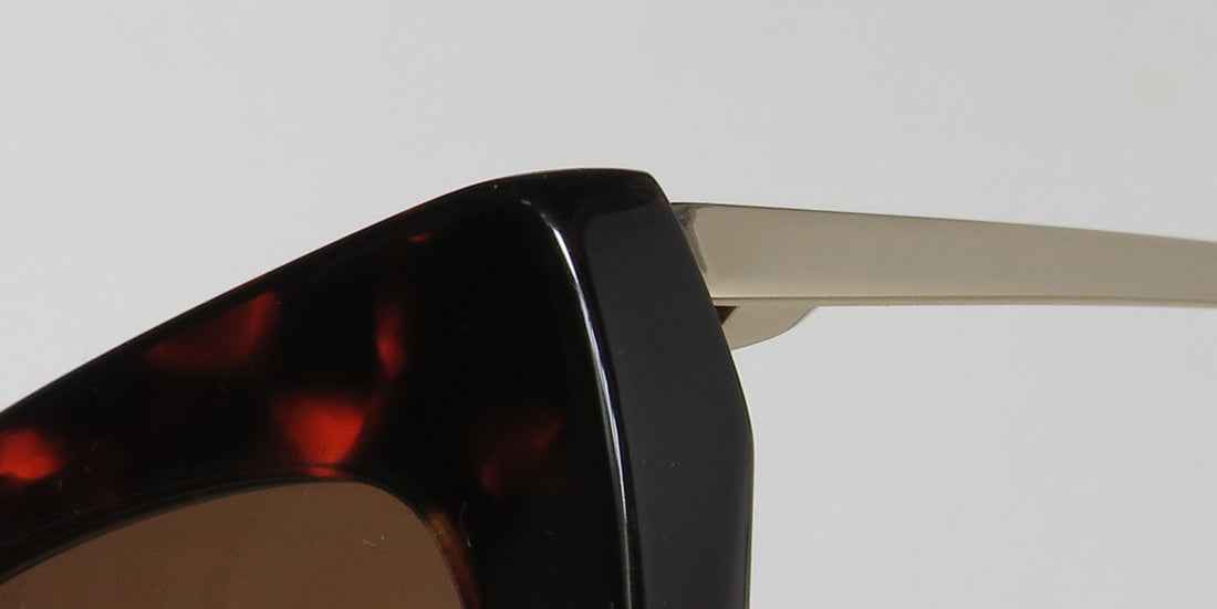 Isaac Mizrahi 30230 Sunglasses by ModaFrames