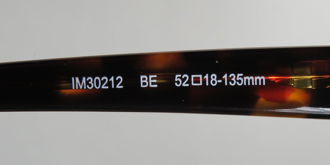 Isaac Mizrahi 30212 Sunglasses by ModaFrames