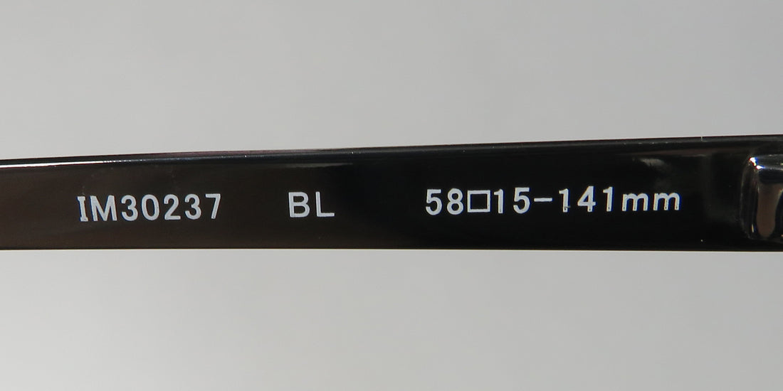 Isaac Mizrahi 30237 Sunglasses DestGlow