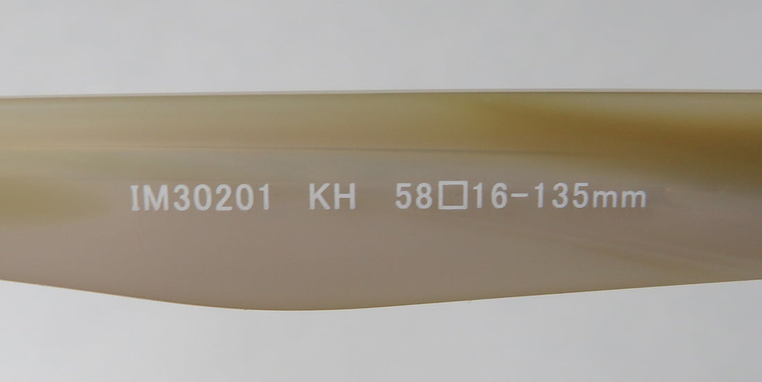 Isaac Mizrahi 30201 Sunglasses DestGlow