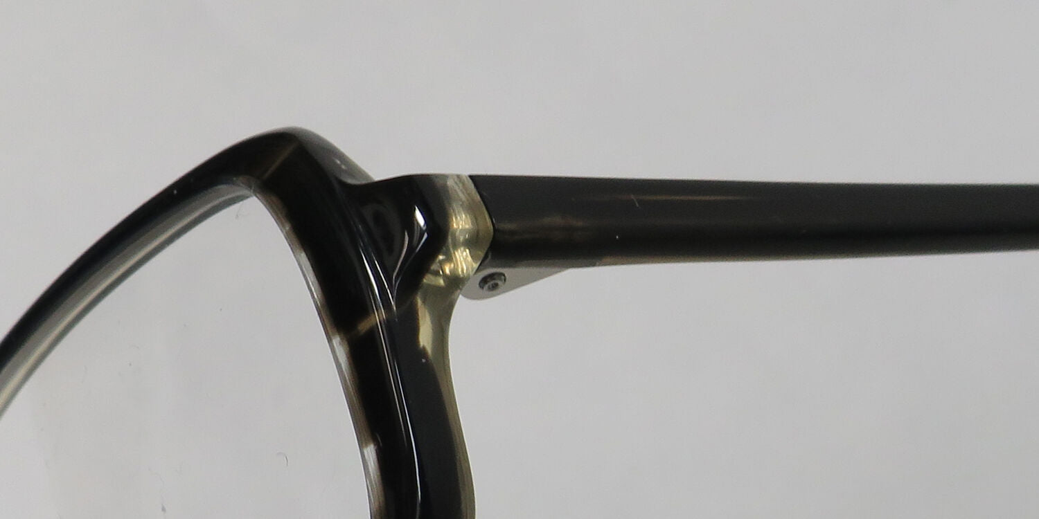 Vera Wang V007 Eyeglasses by ModaFrames