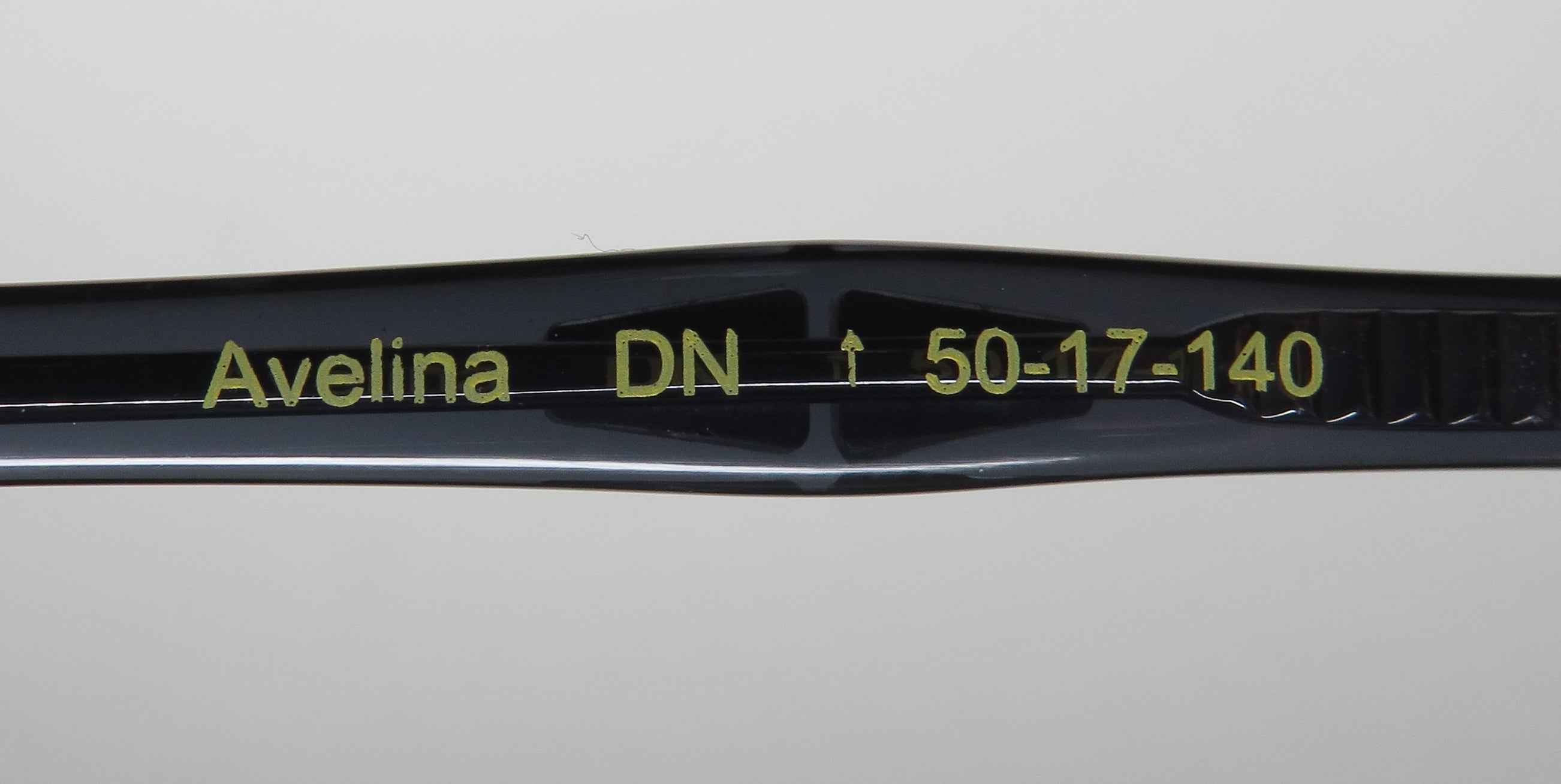 Vera Wang Luxe Avelina Eyeglasses