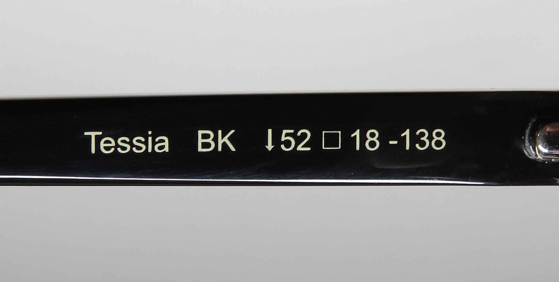 Vera Wang Luxe Tessia Eyeglasses