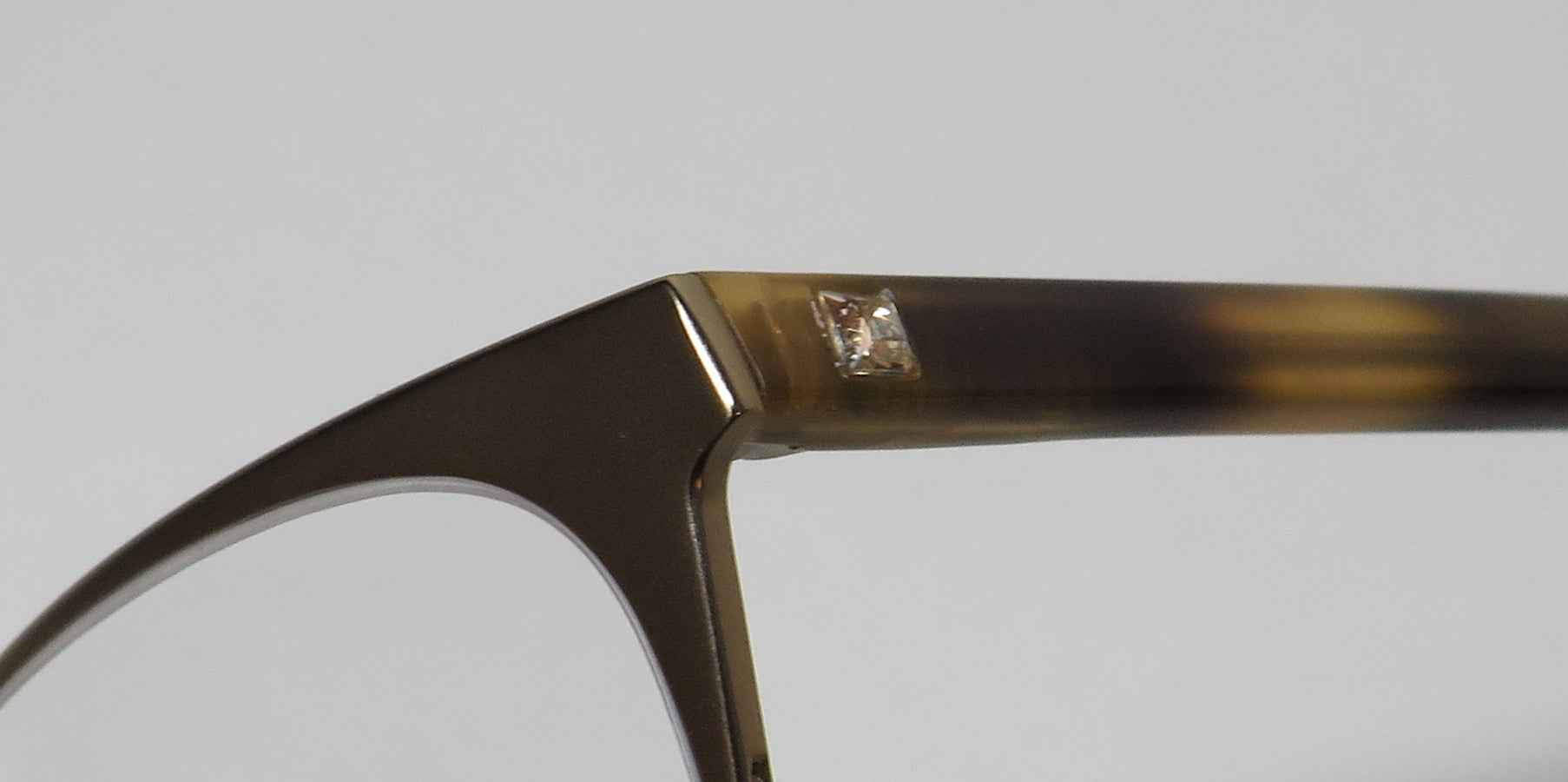 Vera Wang Luxe Aster Eyeglasses