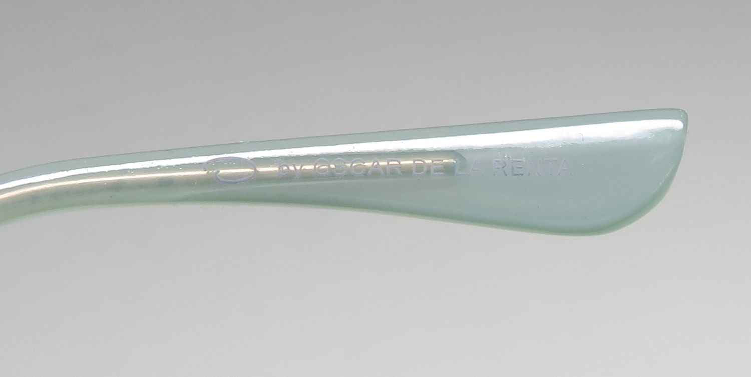 Oscar de la Renta Oscar 3110 Sunglasses