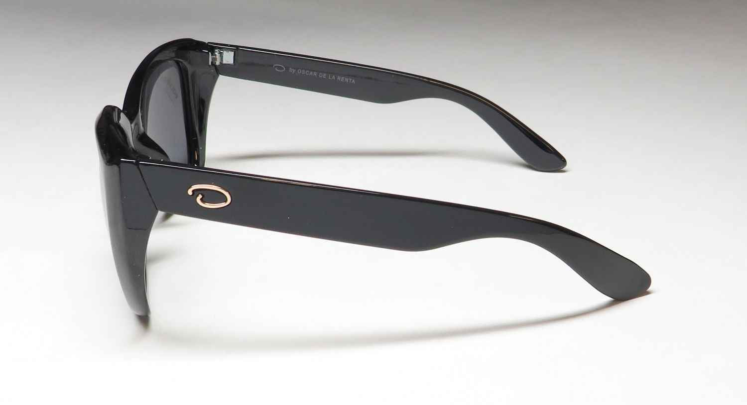 Oscar de la Renta Oscar 1342 Sunglasses