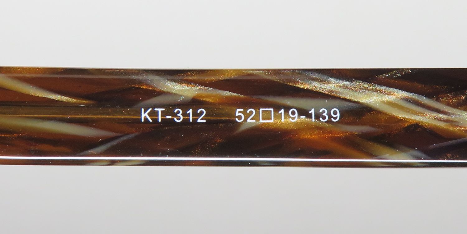 Kio Yamato Kt-312 Eyeglasses by ModaFrames