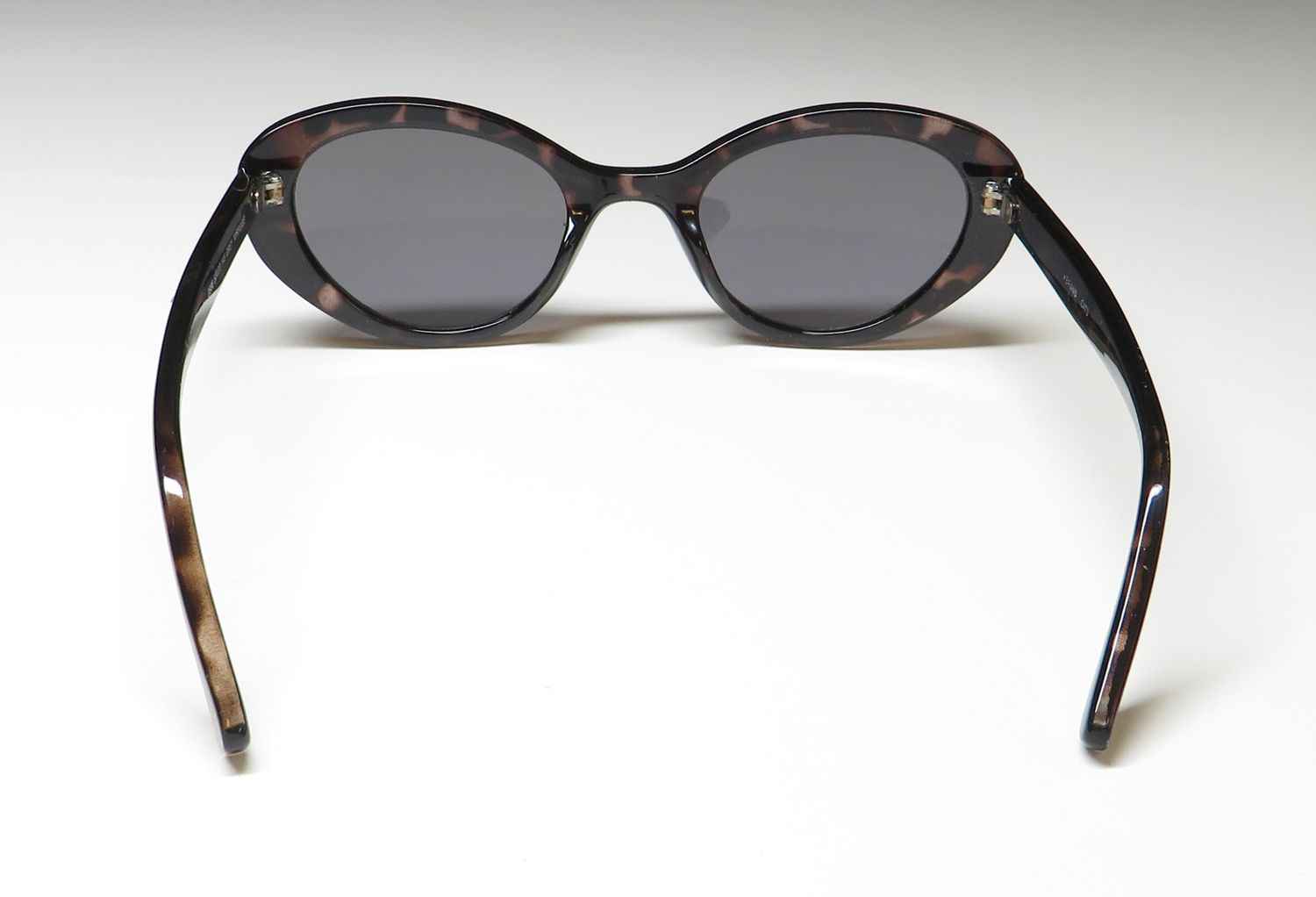 Lucky Brand D938 Sunglasses