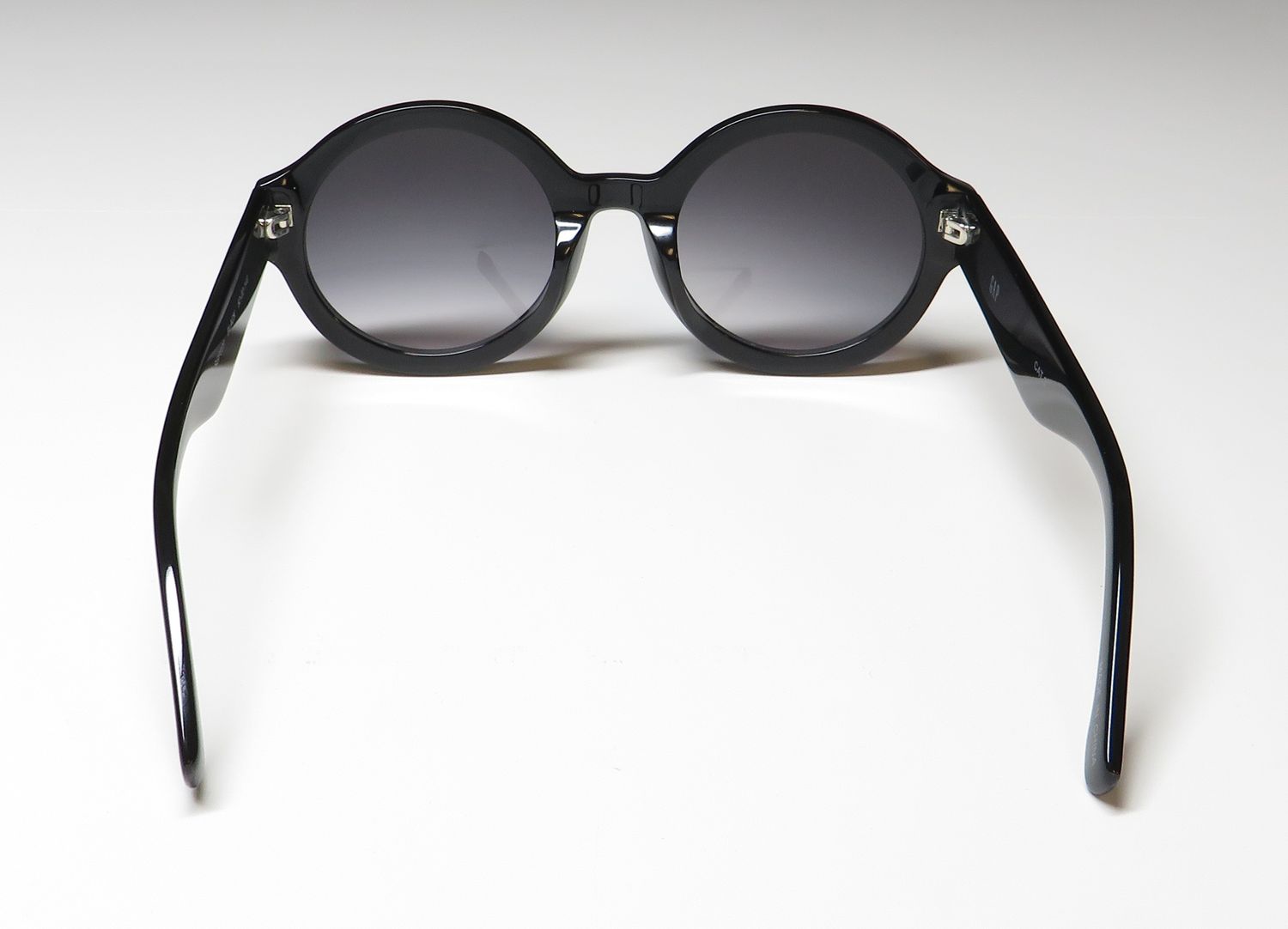 Gap Sgp009 Sunglasses by ModaFrames