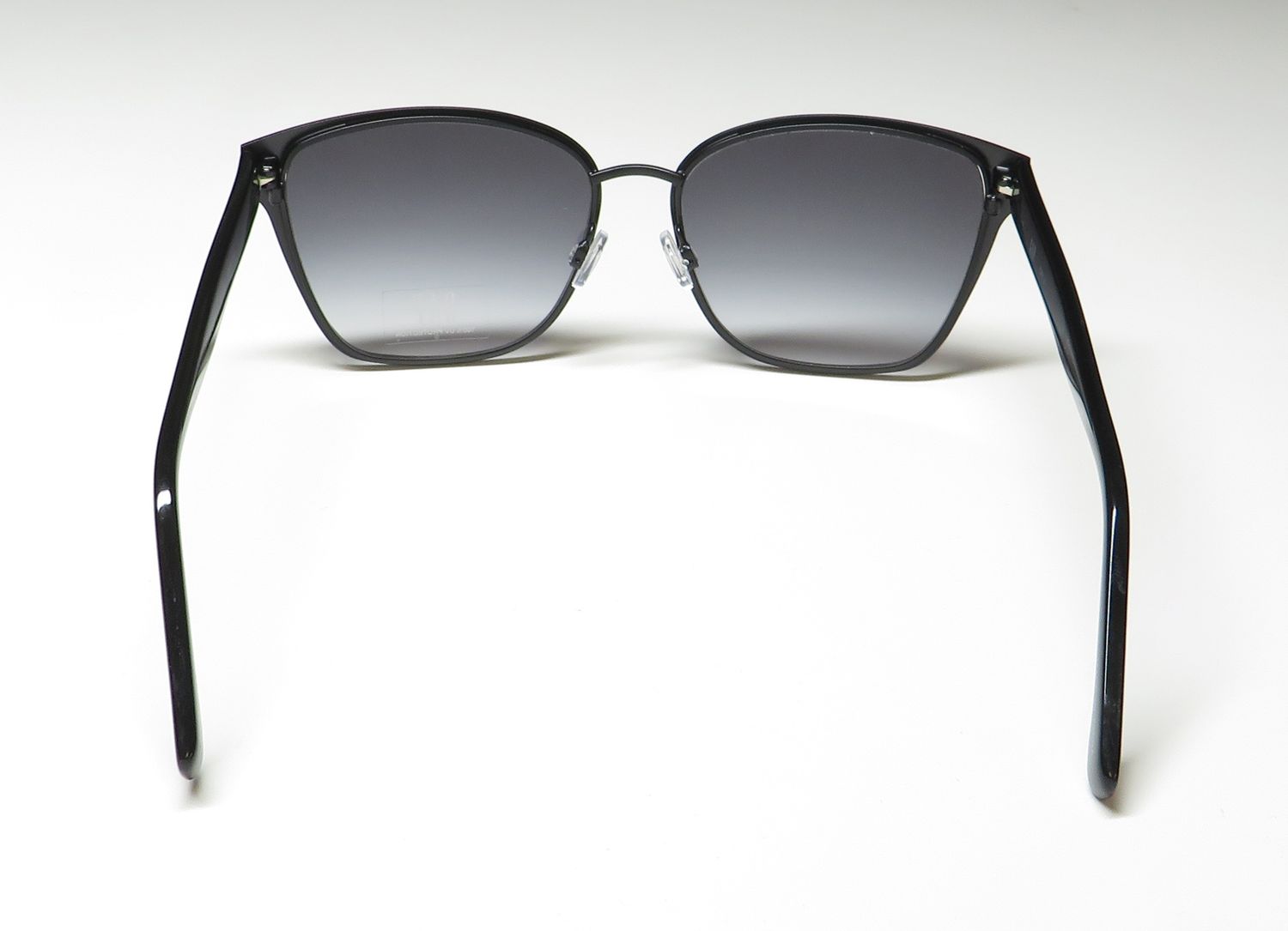Gap Sgp001 Sunglasses by ModaFrames