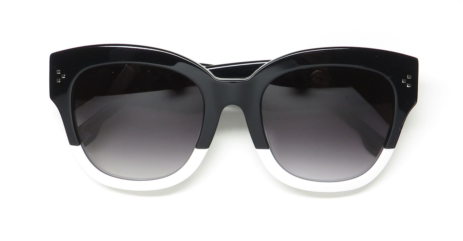 Gap Sgp010 Sunglasses by ModaFrames