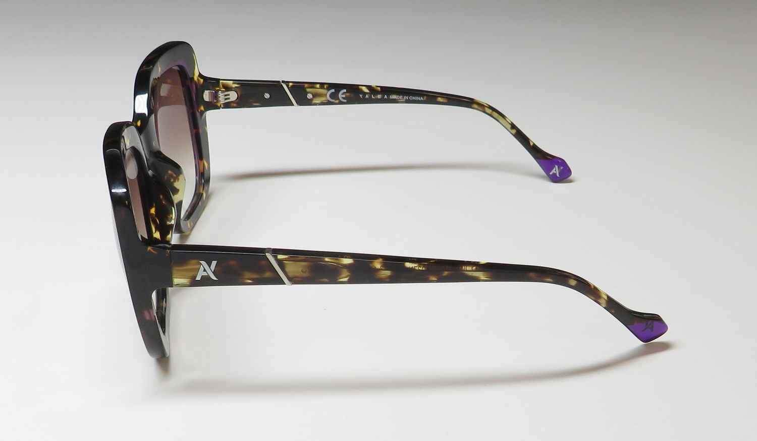 Yalea Sya027n Amalia Sunglasses by ModaFrames