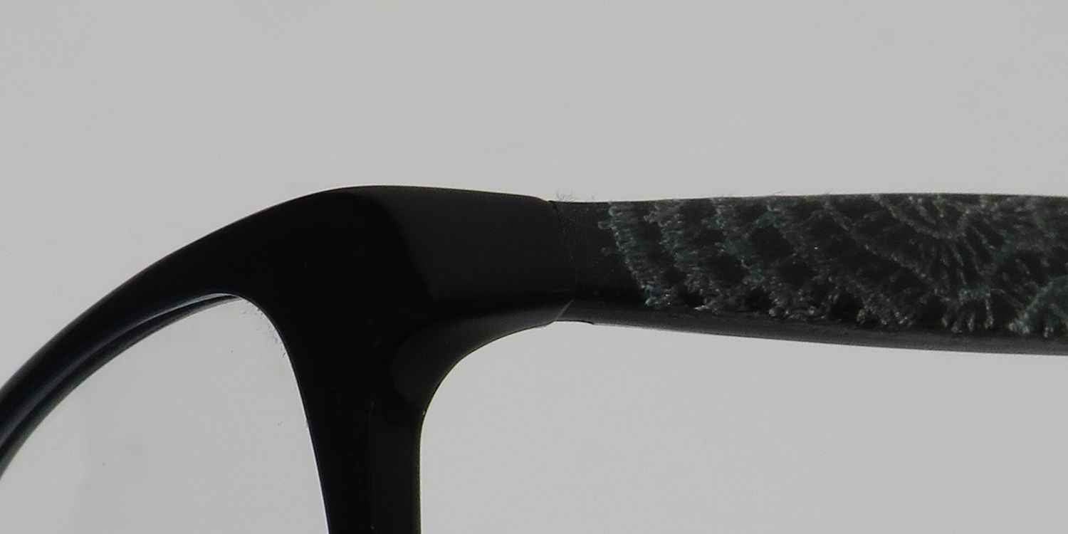Vera Wang V325 Eyeglasses