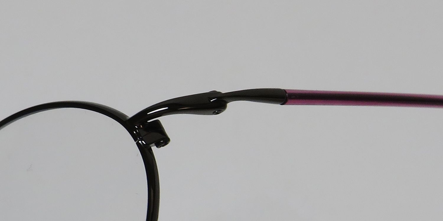 Vera Wang V33 Eyeglasses by ModaFrames