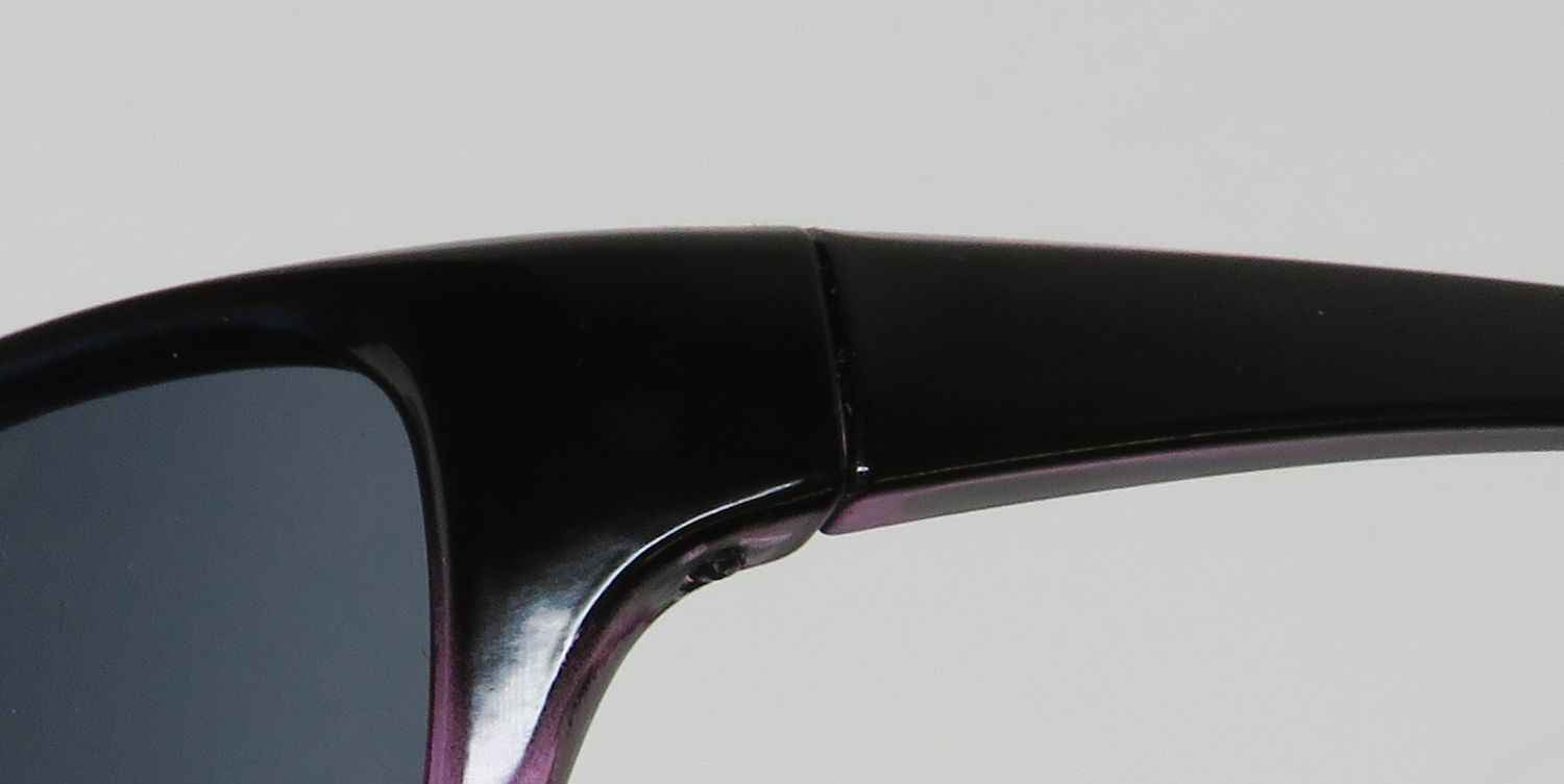 Adrienne Vittadini 5030 Sunglasses by ModaFrames