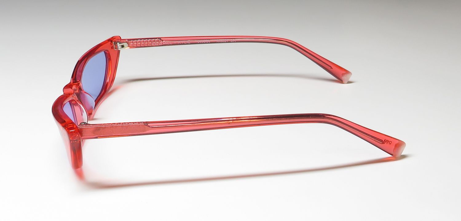 Kendall + Kylie Kk5021 Vivian Sunglasses by ModaFrames