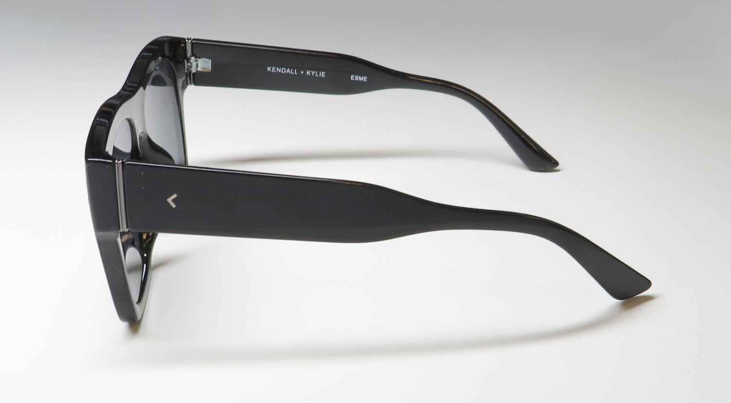 Kendall + Kylie Kk5147 Esme Sunglasses
