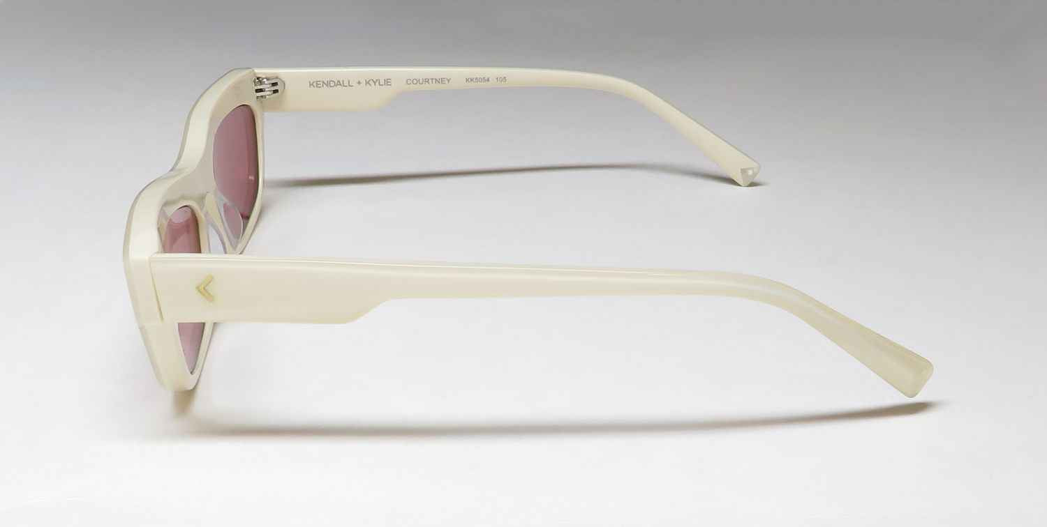 Kendall + Kylie Kk5054 Courtney Sunglasses