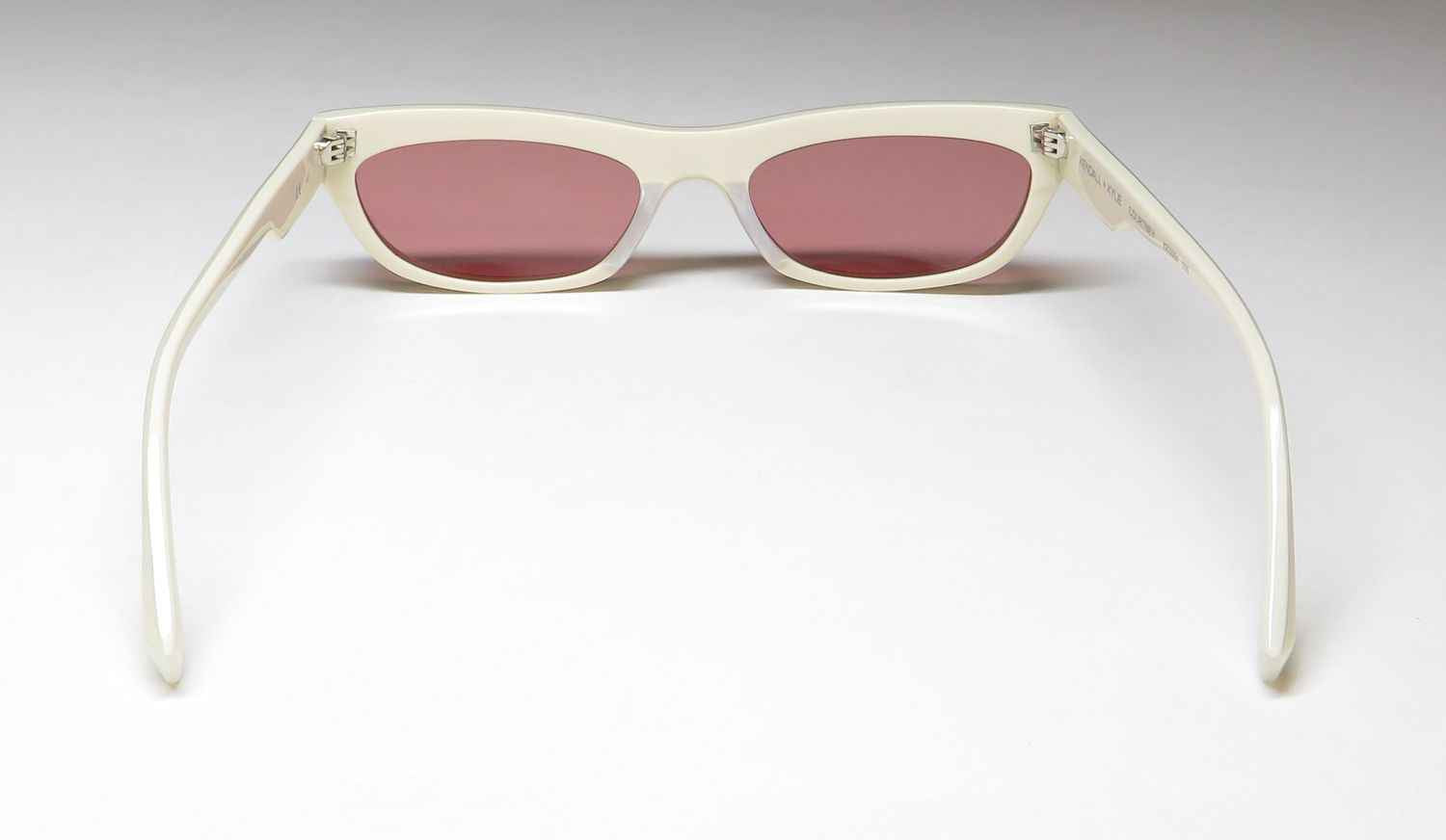 Kendall + Kylie Kk5054 Courtney Sunglasses