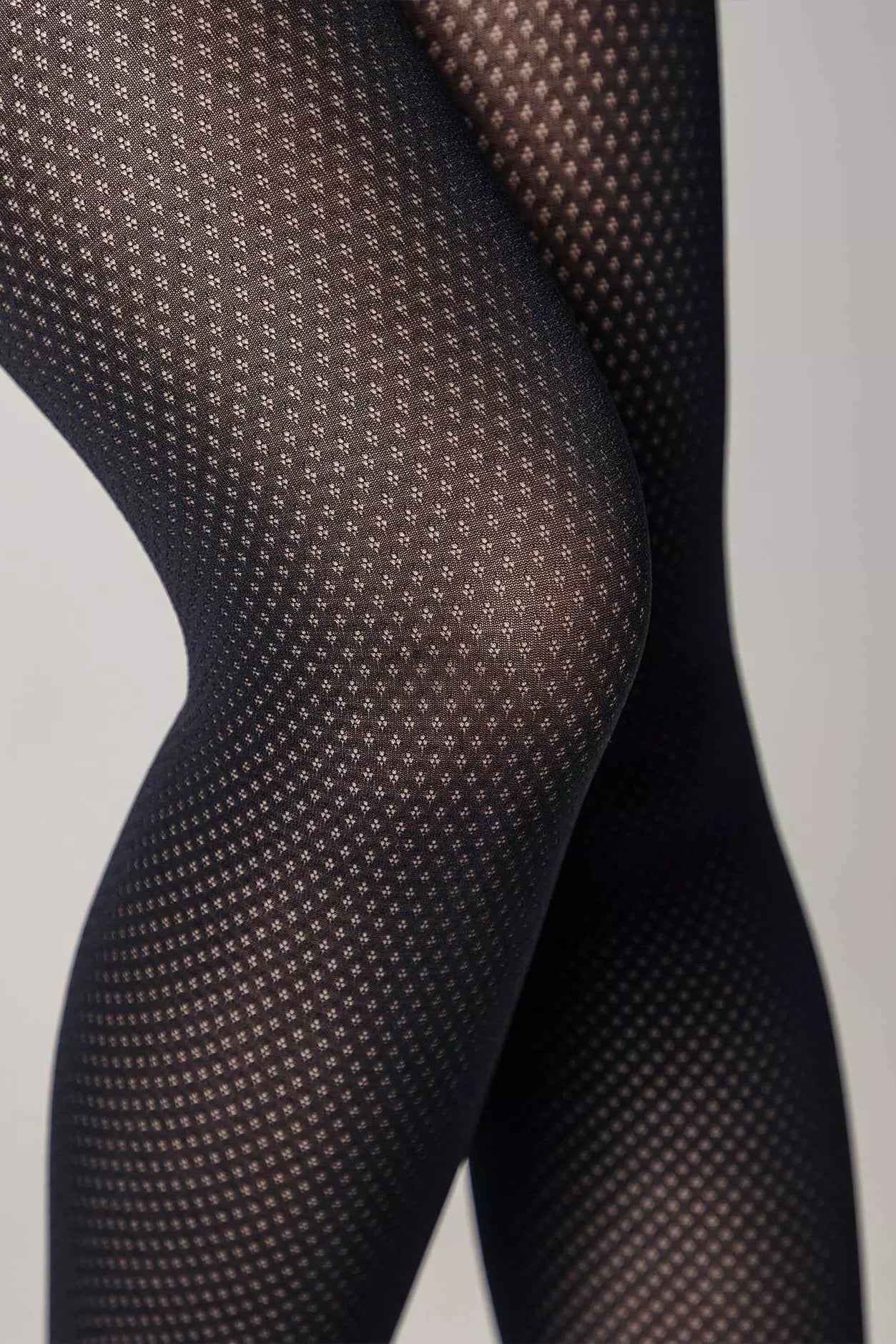 Fantasy Tights Conte Twist - Openwork Geometric Pattern "Diamonds"