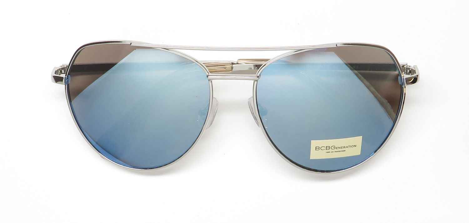 BCBG Bcbgeneration 3044 Sunglasses