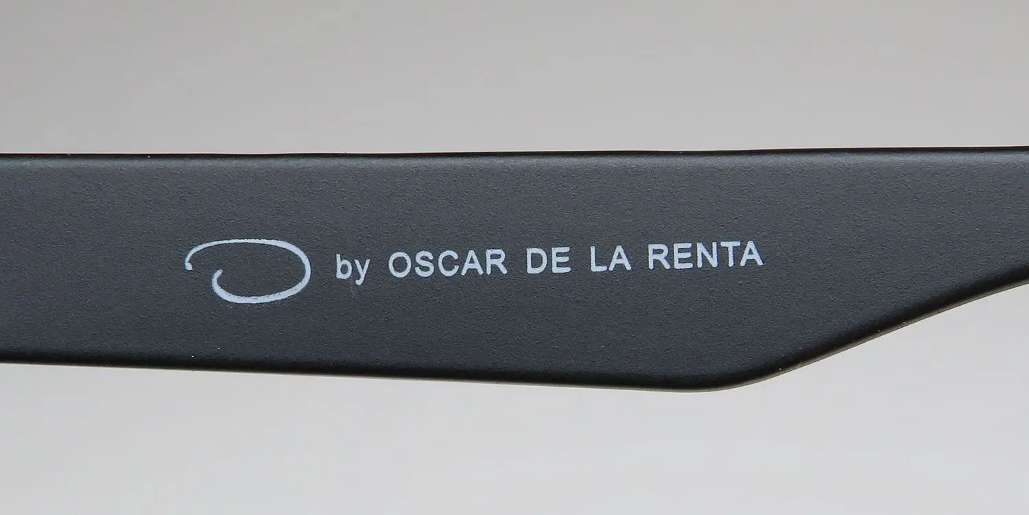Oscar de la Renta Oscar 8009 Sunglasses by ModaFrames