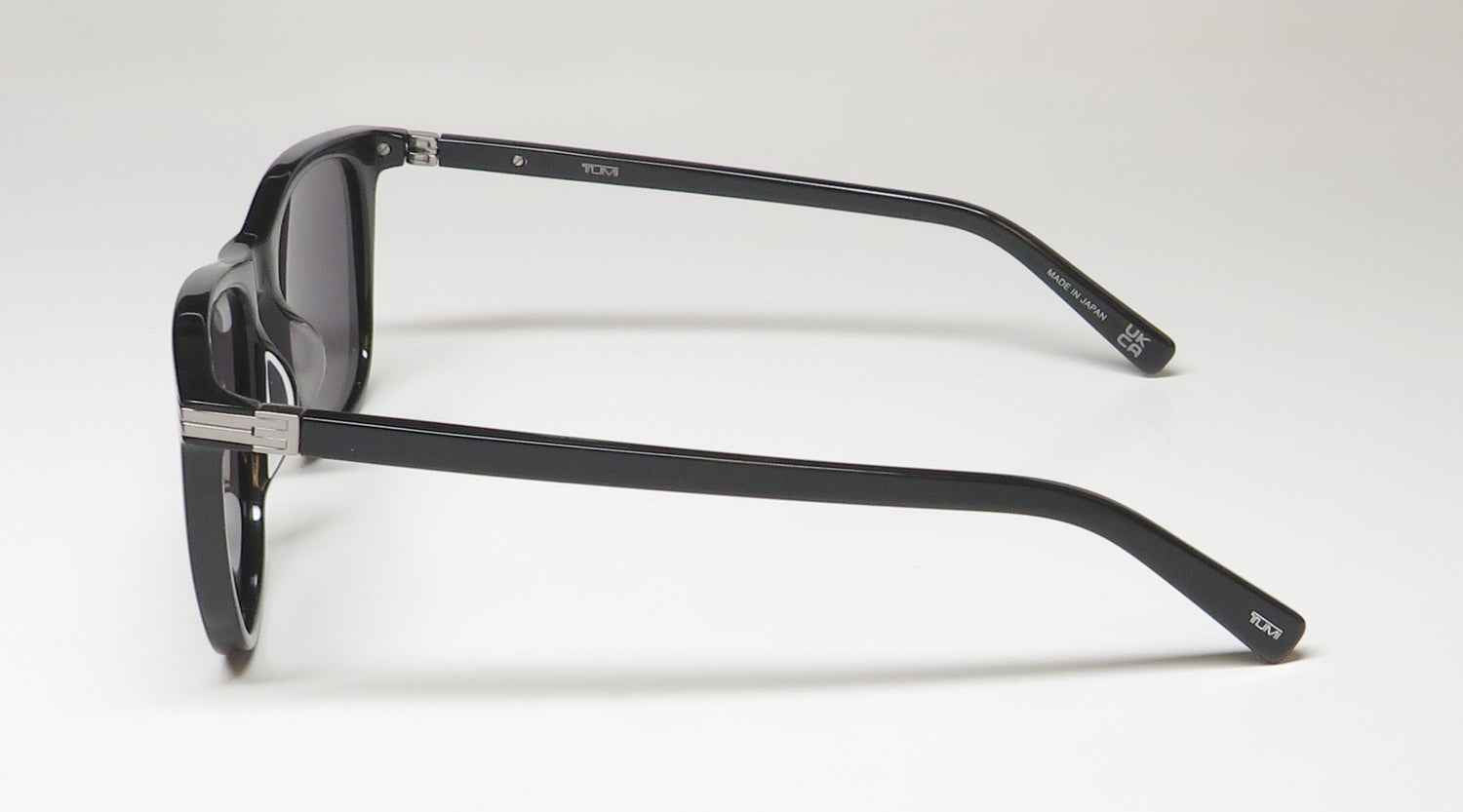 Tumi Stu506 Sunglasses