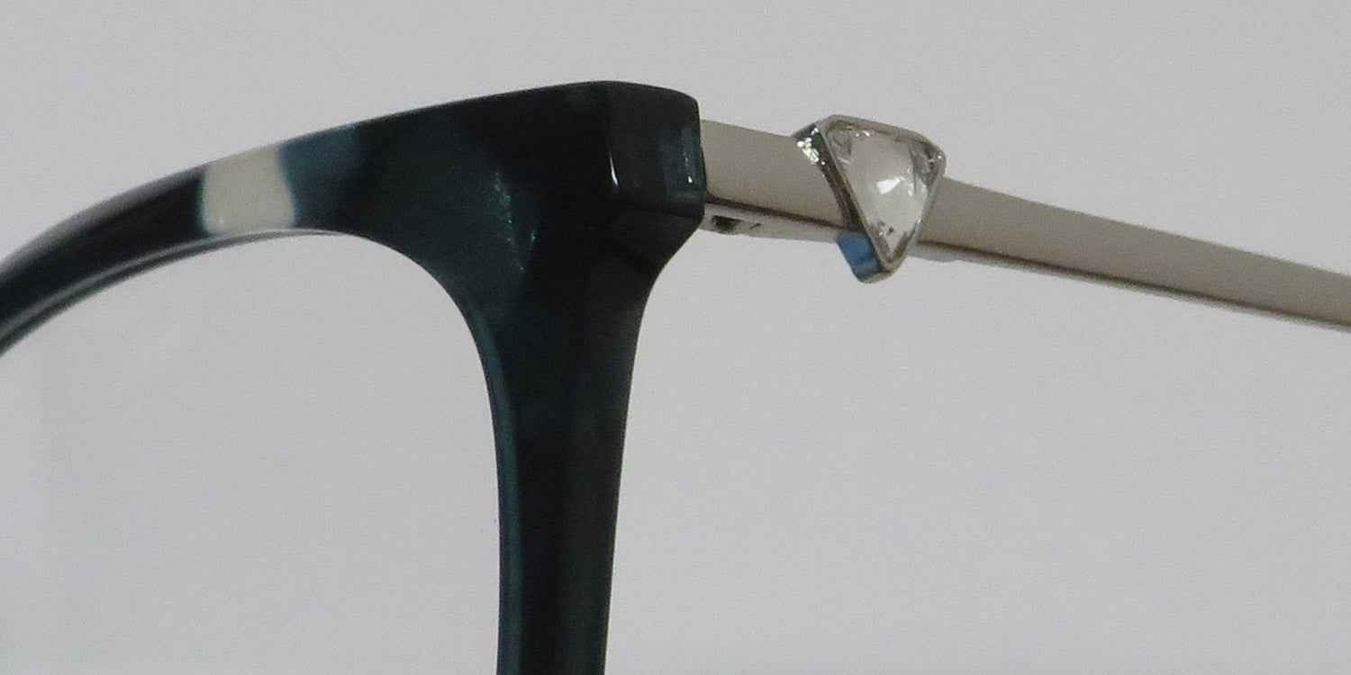 Vera Wang Vg09 Eyeglasses