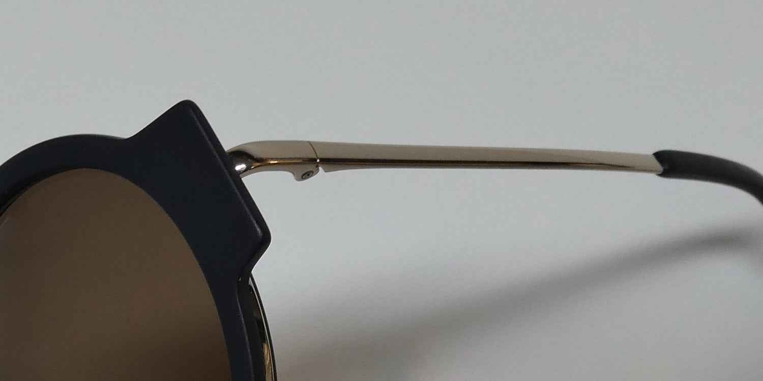 Woow Super Edgy 1 Sunglasses
