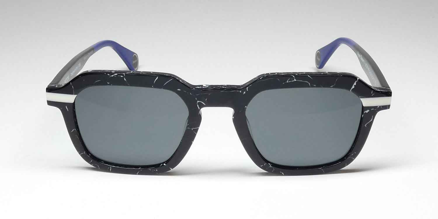 Woow Super Dancer 1 Sunglasses by ModaFrames