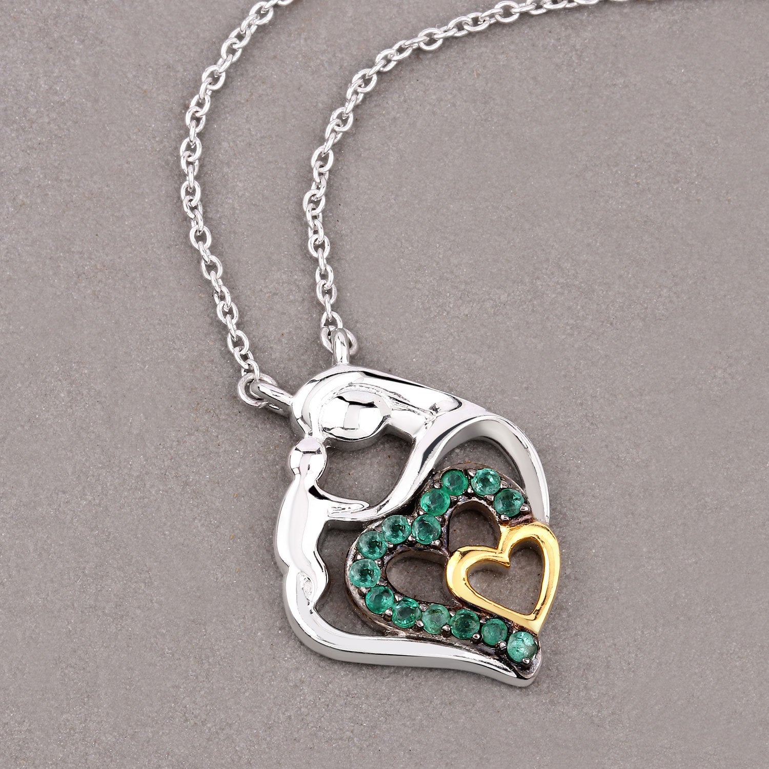 0.24 Carat Genuine Emerald .925 Sterling Silver Pendant by Bids.com