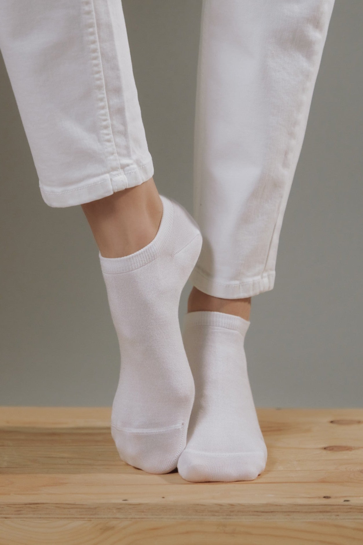 Socks Conte Bamboo - Ultra Short - DestGlow