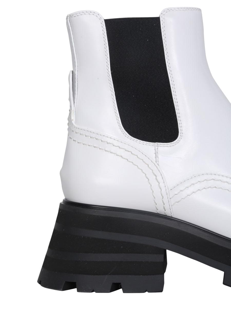 Alexander Mcqueen Women Wander Chelsea Boots DestGlow