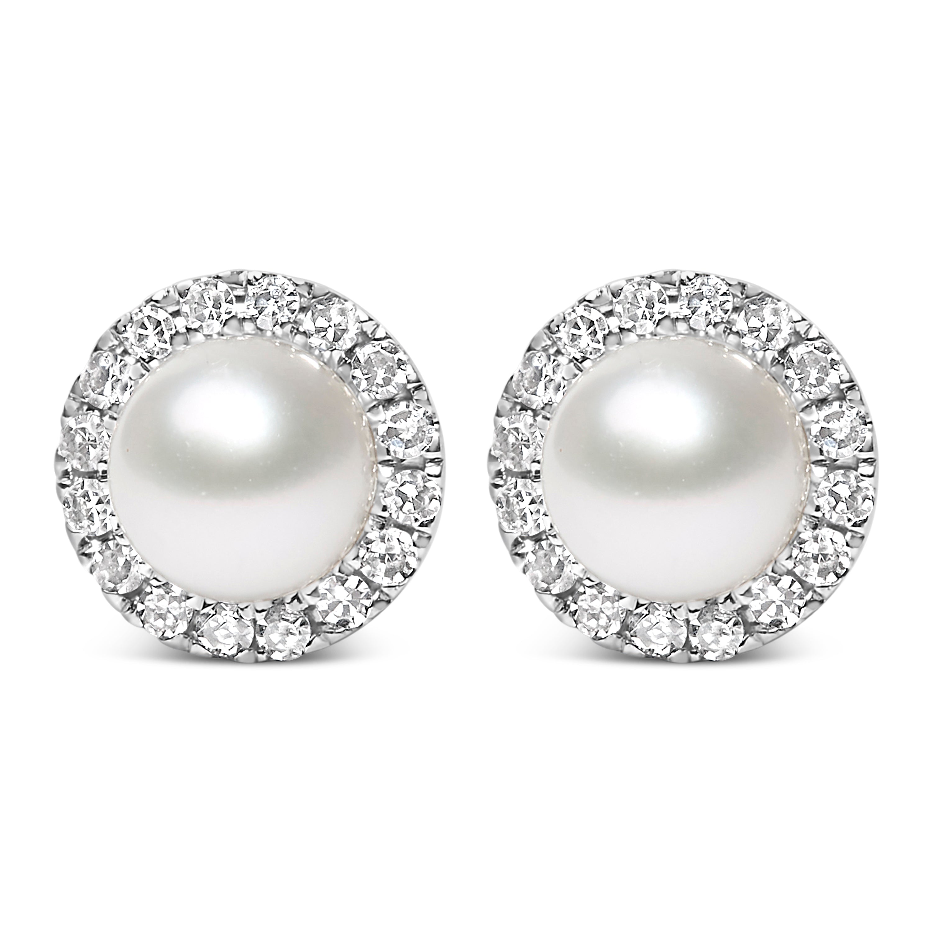 10K White Gold 4.5mm Cultured Freshwater Pearl and 1/7 Cttw Diamond Halo Stud Earring (I-J Color, I1-I2 Clarity) DestGlow