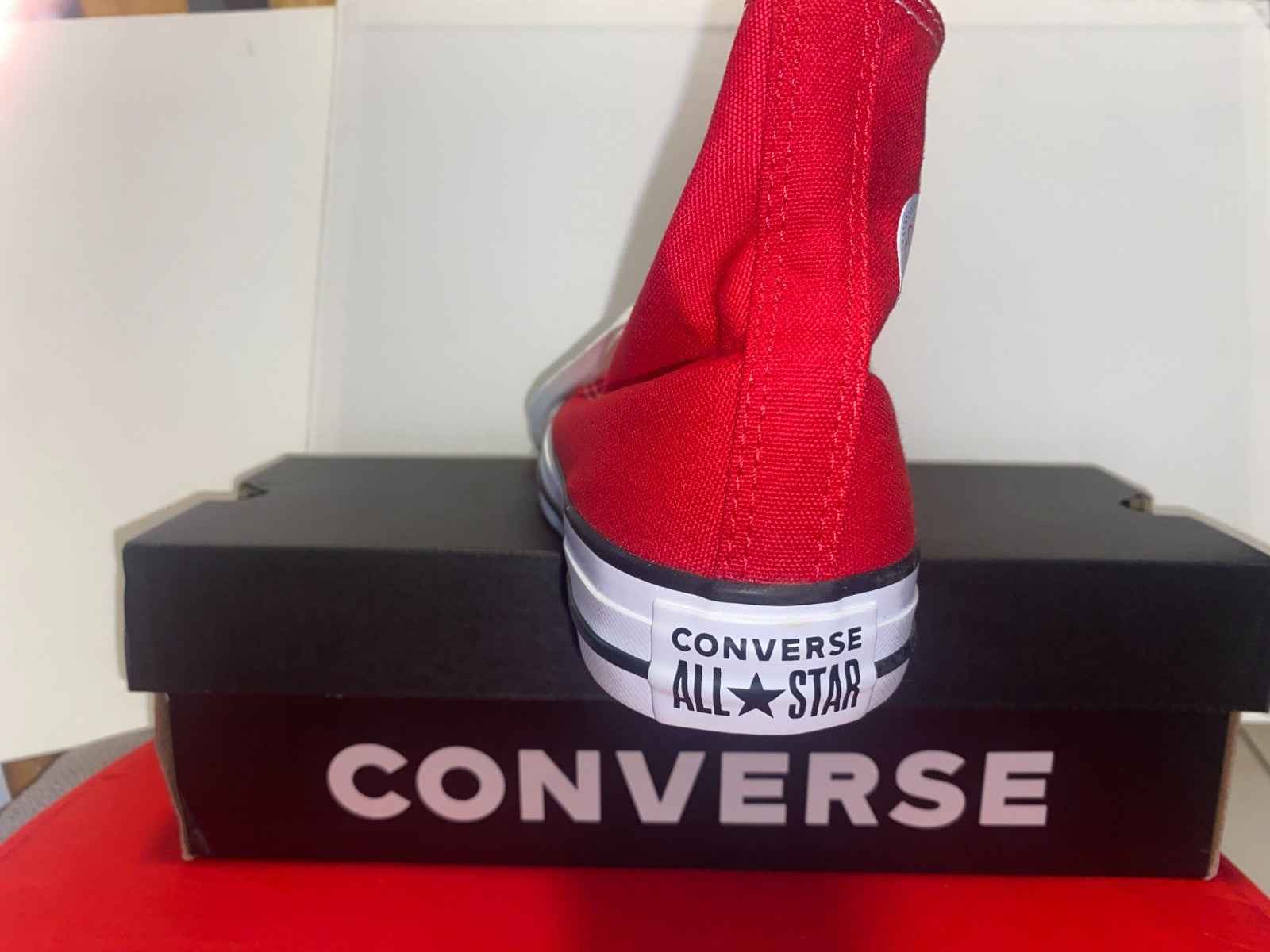 *NEW* Unisex CONVERSE Chuck Taylor ALL STAR HIGH TOP Red (M9621) Size 4 Men