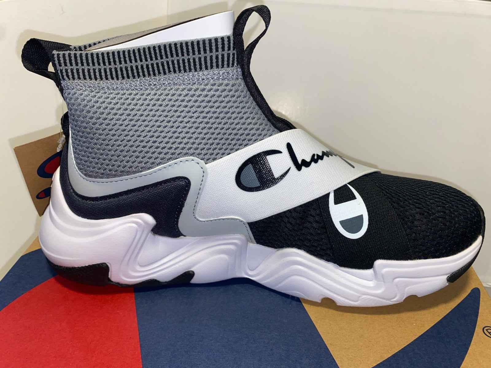 Champion Hyper CX Men’s Sneakers Size 9 M Concrete/Black Slip-On Athletic Shoes