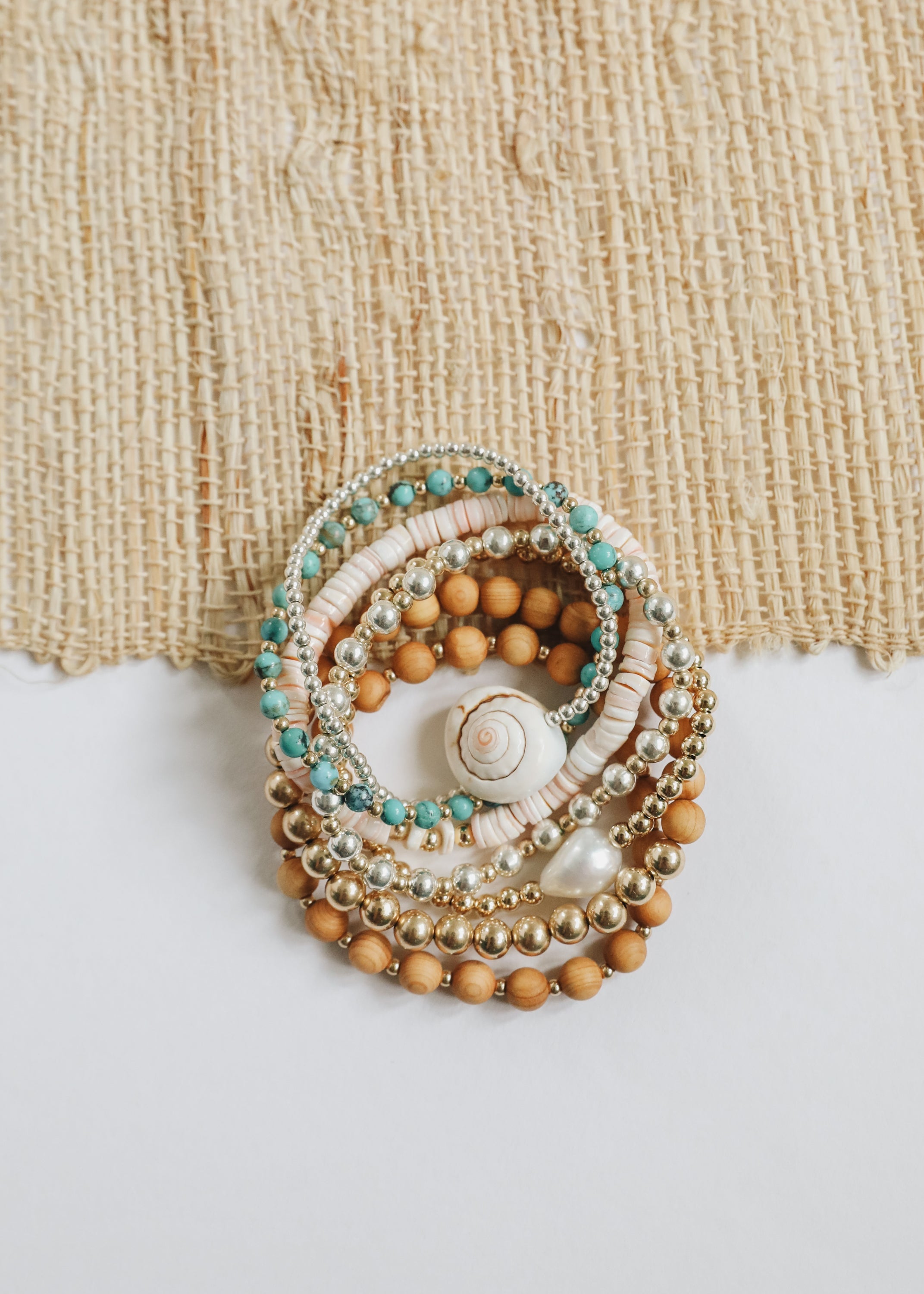 Dainty 14K Gold Filled + Sea Shell || Stretch Anklet or Bracelet by CanyonLeaf