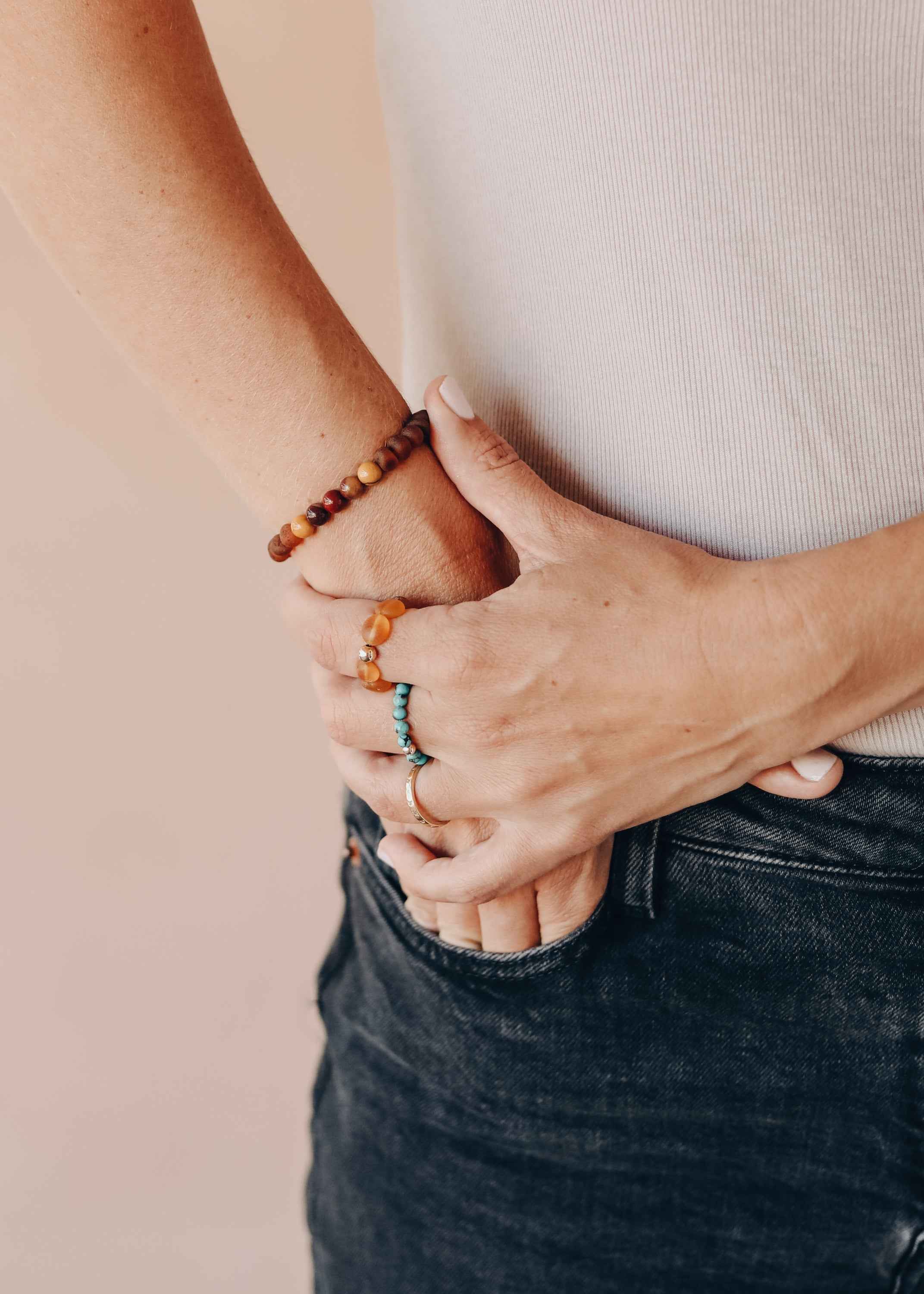 Raw Cognac Baltic Amber + Mookaite Jasper || Adult Stretch Bracelet