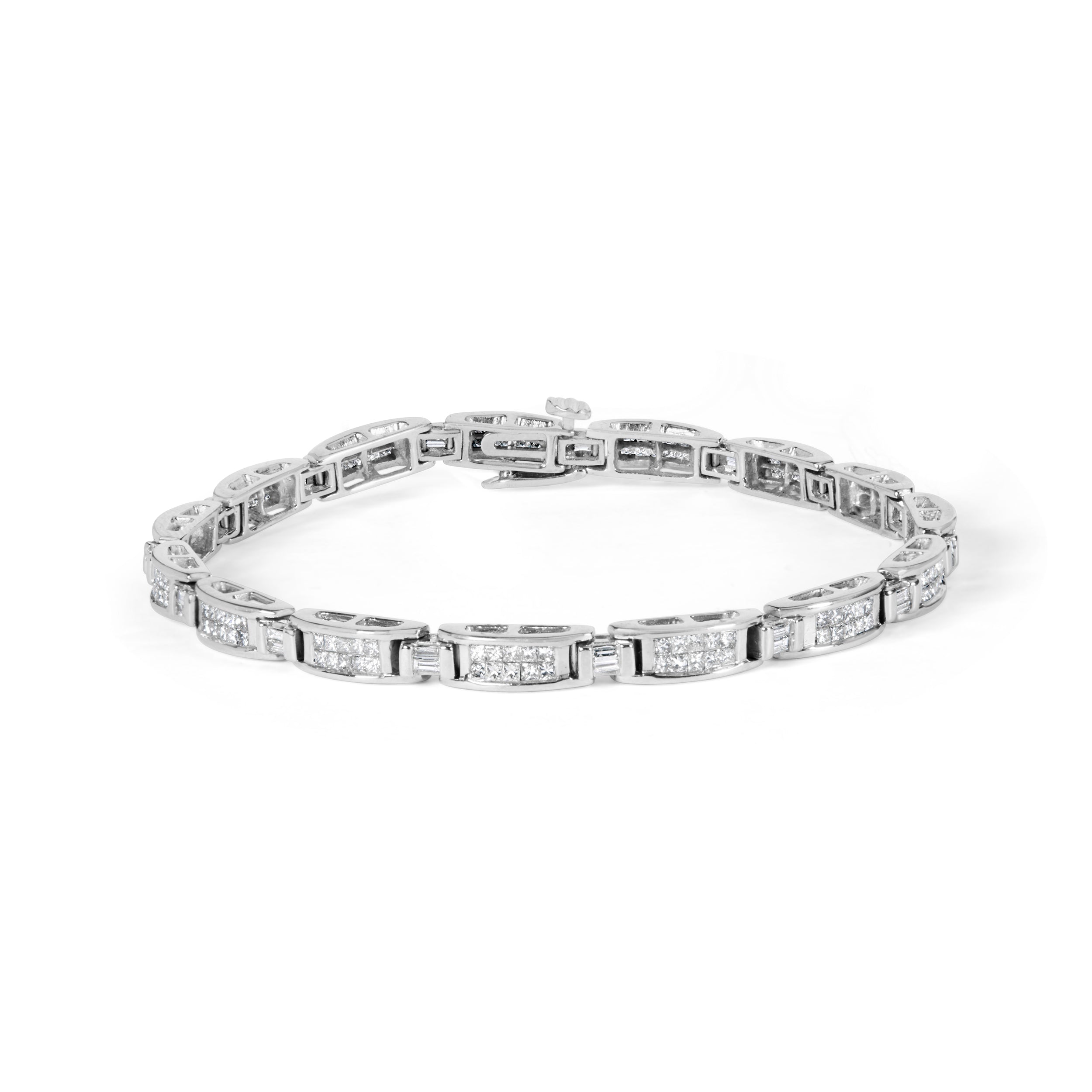 14K White Gold 2.0 Cttw Baguette and Princess-Cut Diamond Tennis Bracelet (H-I Color, SI1-SI2 Clarity) - 7" by Bids.com