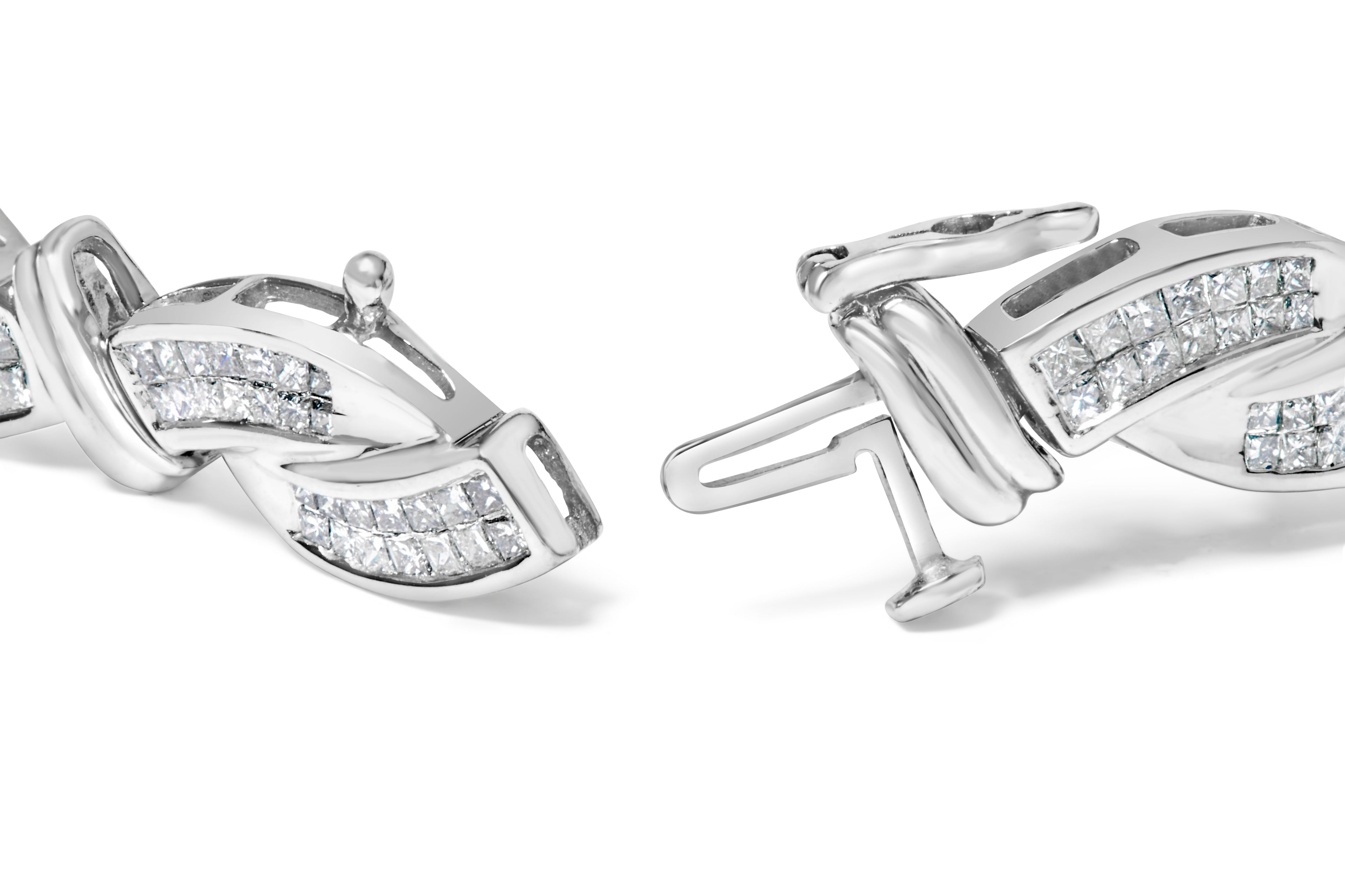 14K White Gold 4.0 Cttw Invisble Set Princess-Cut Diamond Wave Style Link Bracelet (H-I Color, SI2-I1 Clarity) - 7" by Bids.com