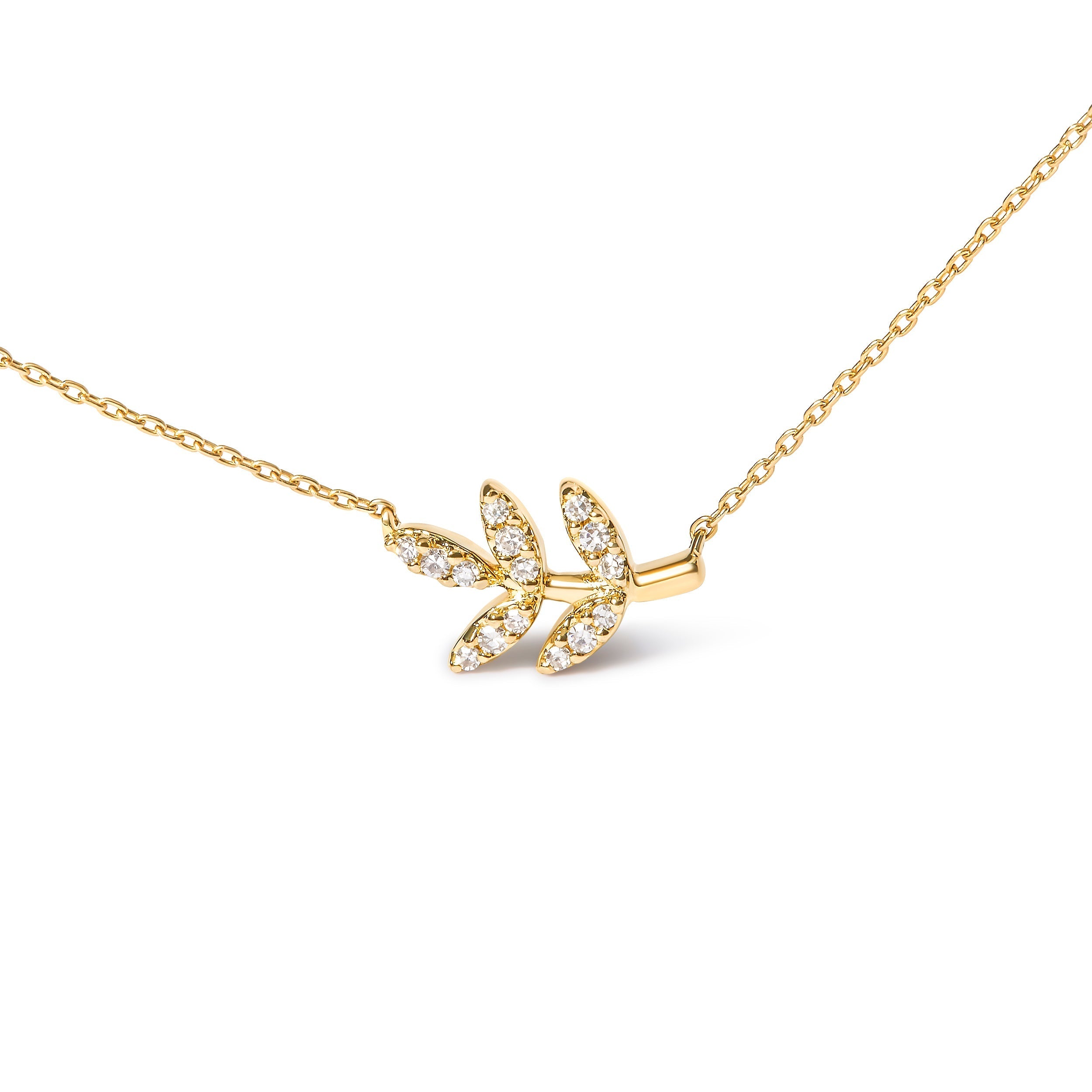 10K Yellow Gold 1/10 Cttw Diamond Leaf and Branch 18" Pendant Necklace (H-I Color, I1-I2 Clarity) DestGlow