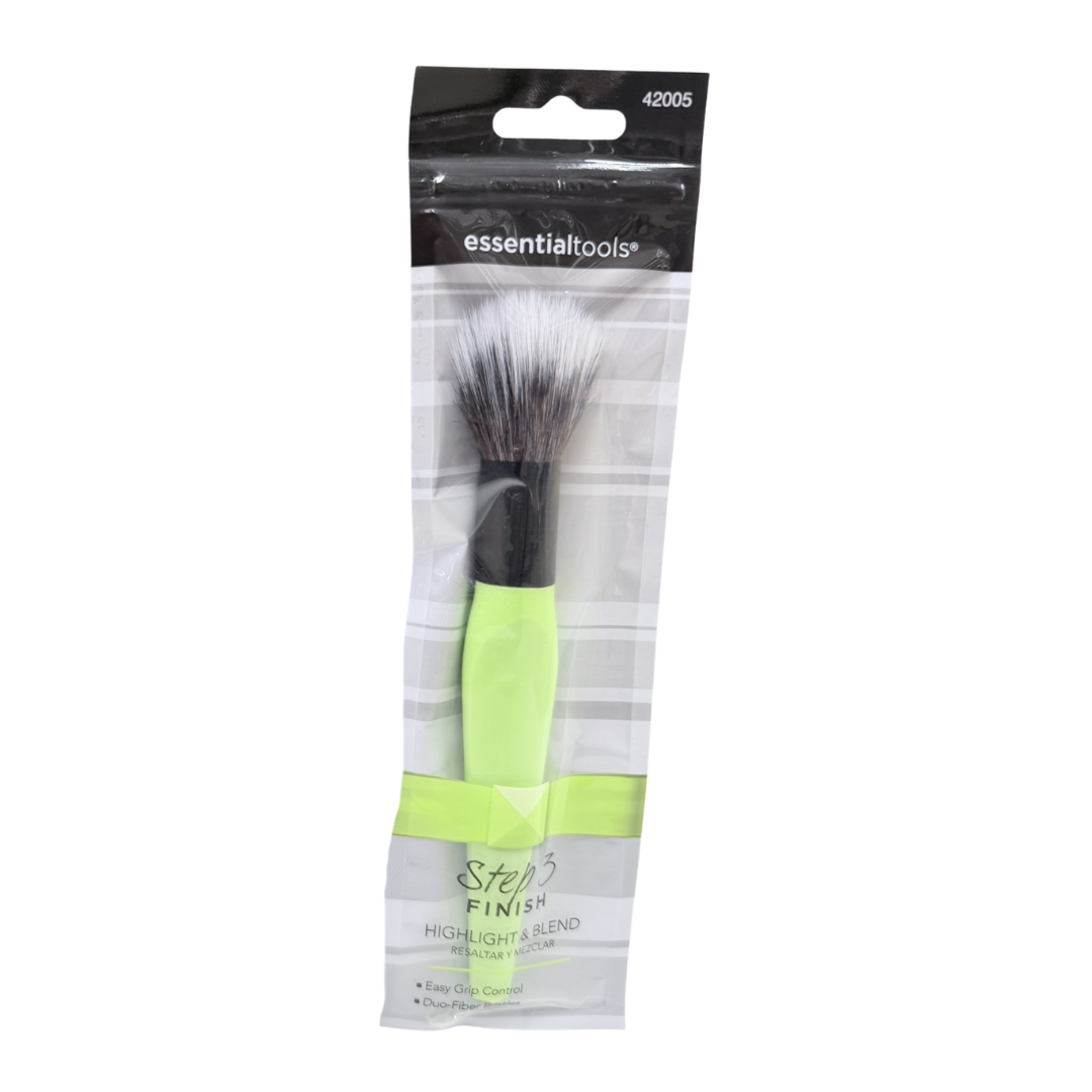 Essential Tools Highlight & Blend Brush Step 3 for Finishing DestGlow