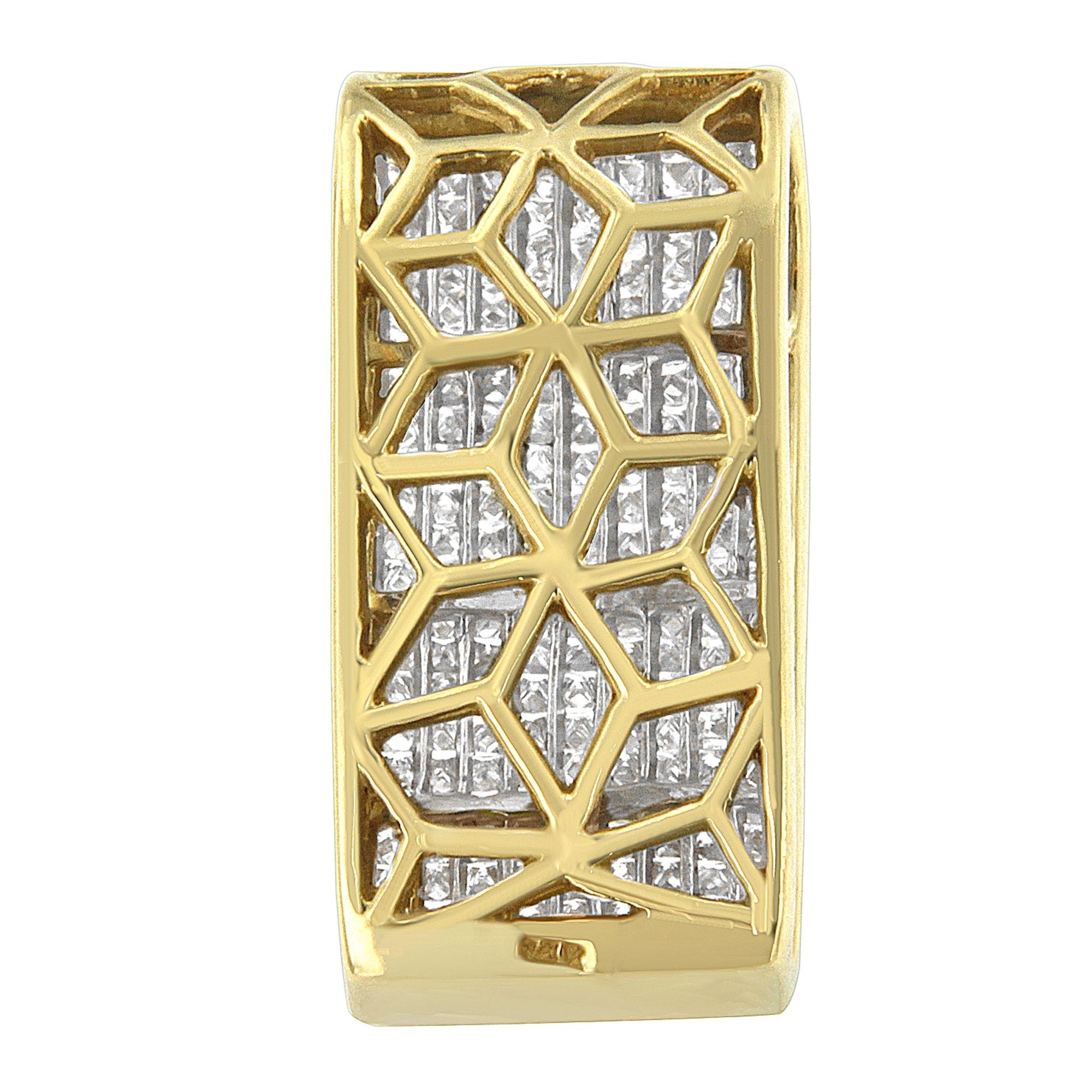 14K Yellow Gold Princess Cut Diamond Block Pendant Necklace (2 5/8 cttw, H-I Color, SI2-I1 Clarity) by Bids.com