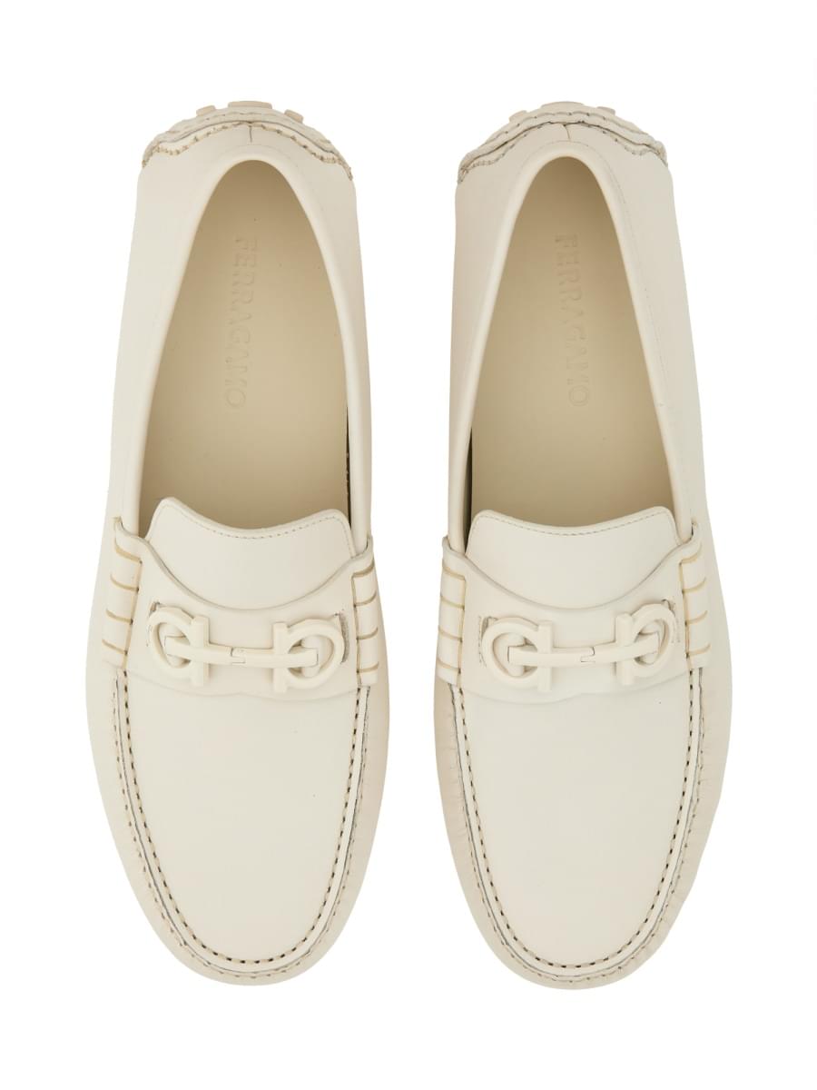 Ferragamo Men Moccasin With Gancini Ornament DestGlow